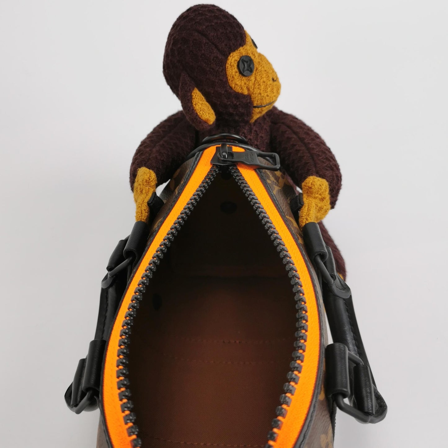 Louis Vuitton - Nano Keepall M80118 (NIGO collaboration) - Monogram coated canvas with leather trim and knitted textile monkey - Brown, Black, Orange - (mini)