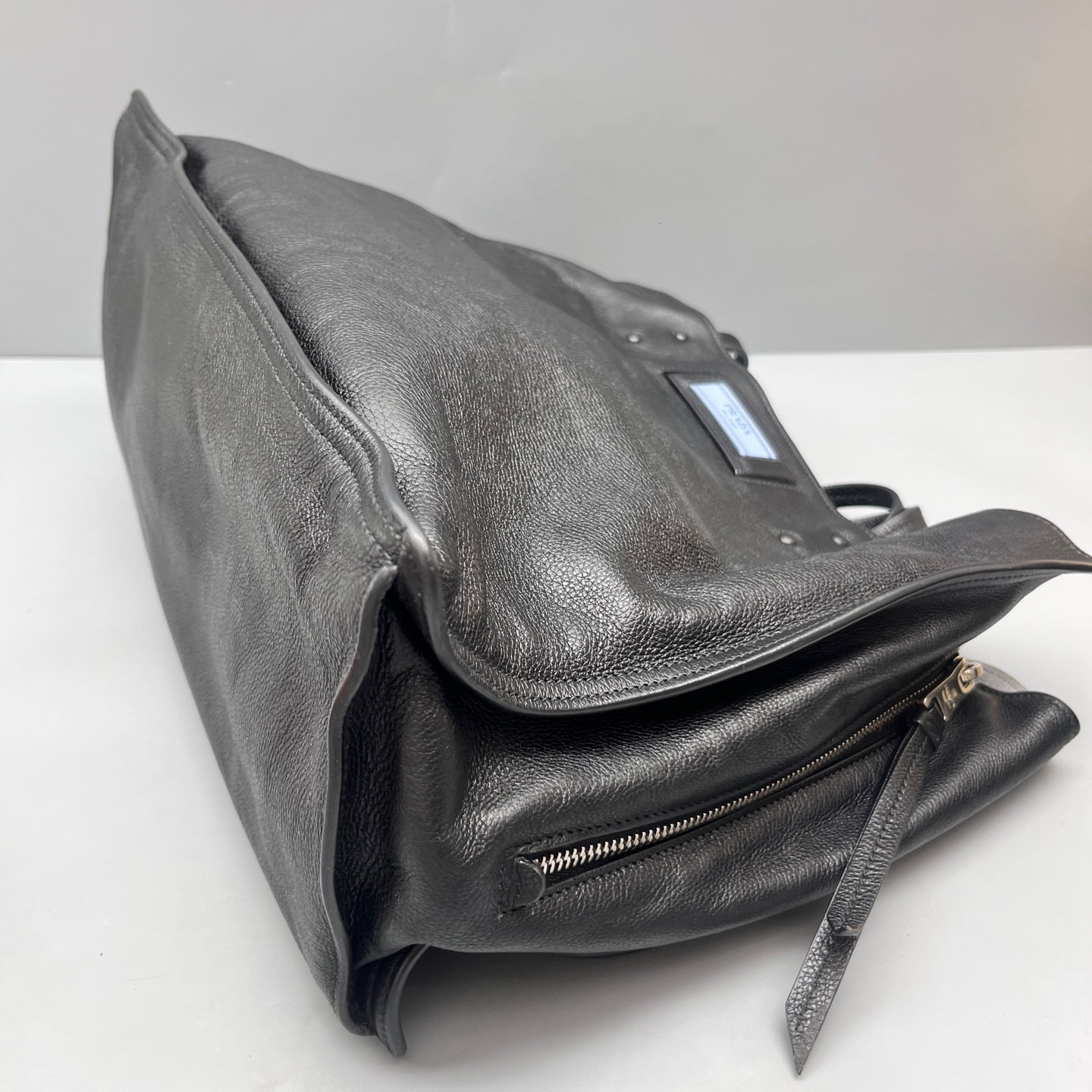 Prada - Leather Tote with Blue Label - Leather - Black - (large)