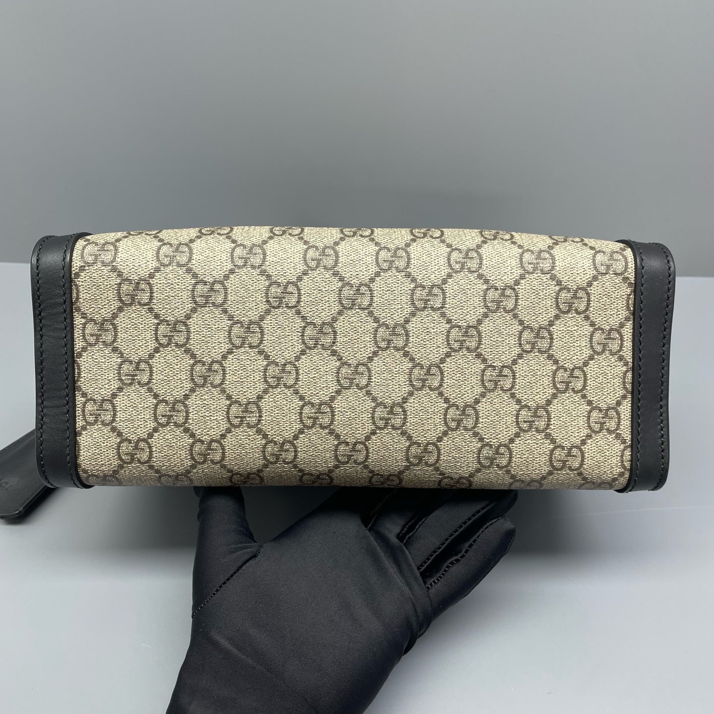 Gucci - GG Supreme Padlock Tote - GG Supreme canvas with leather trim - Beige - (small)