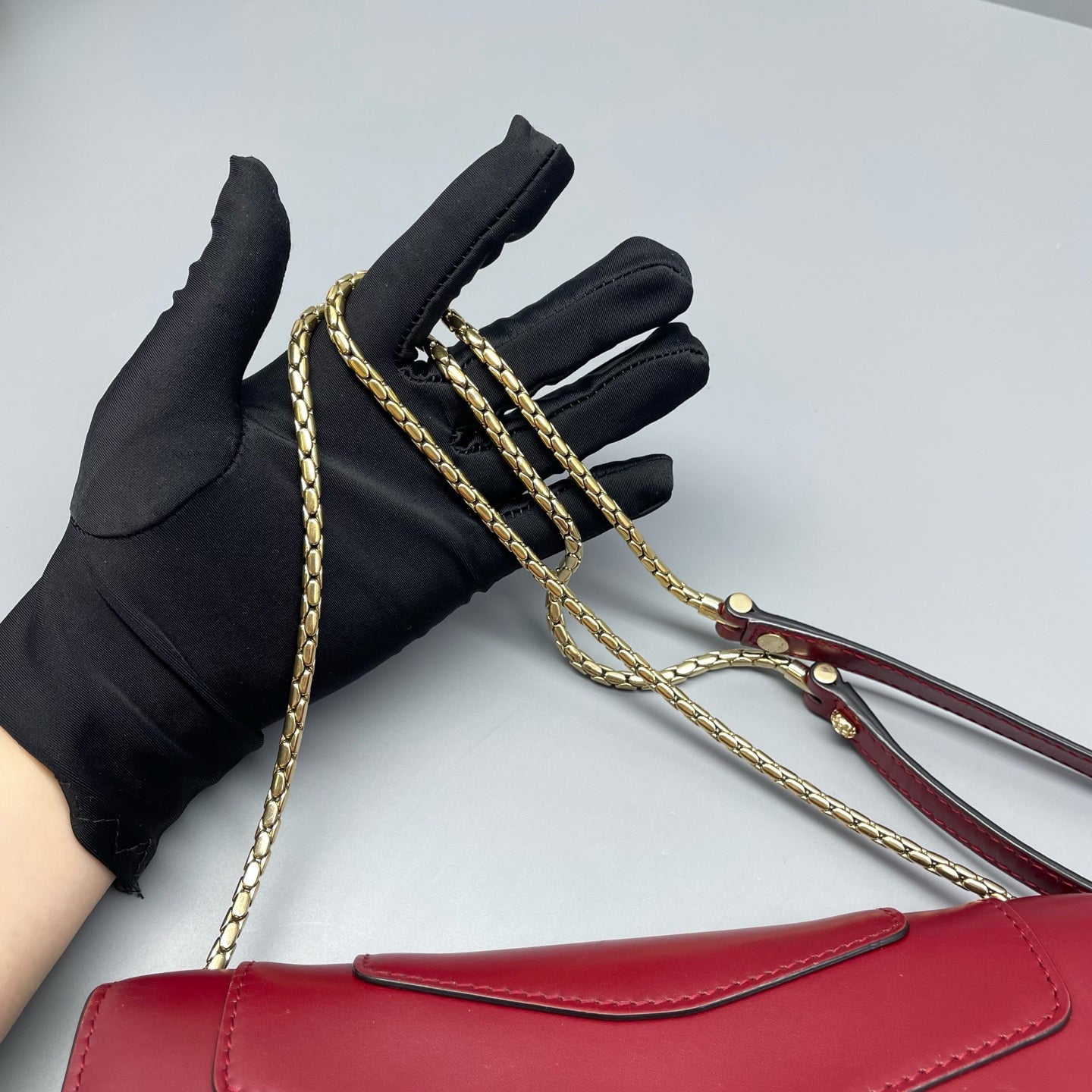 Bvlgari - Serpenti Forever Flap Cover Bag 22135L7018 - Calfskin leather - Red - (Small)