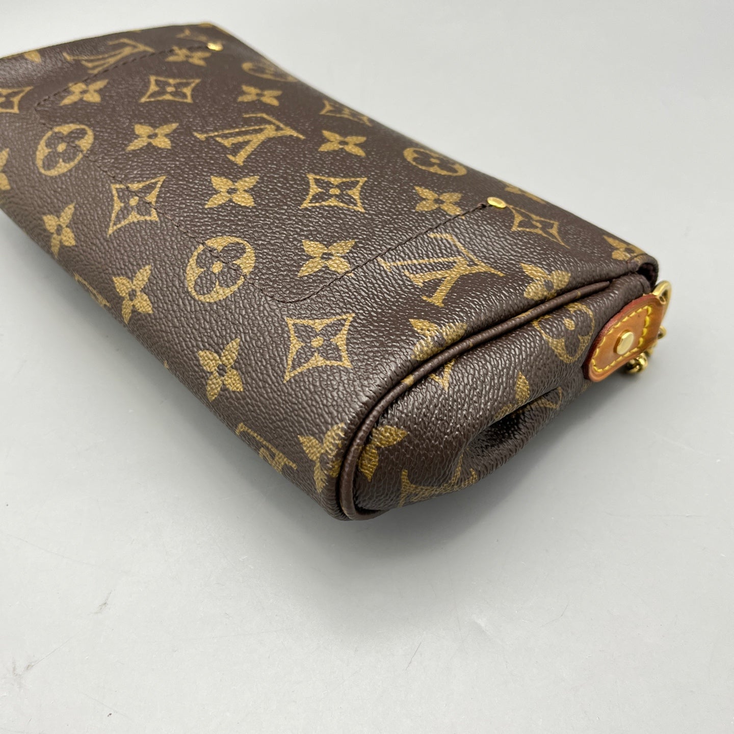 Louis Vuitton - Pochette Felicie - Monogram coated canvas with leather trim - Brown - (small)