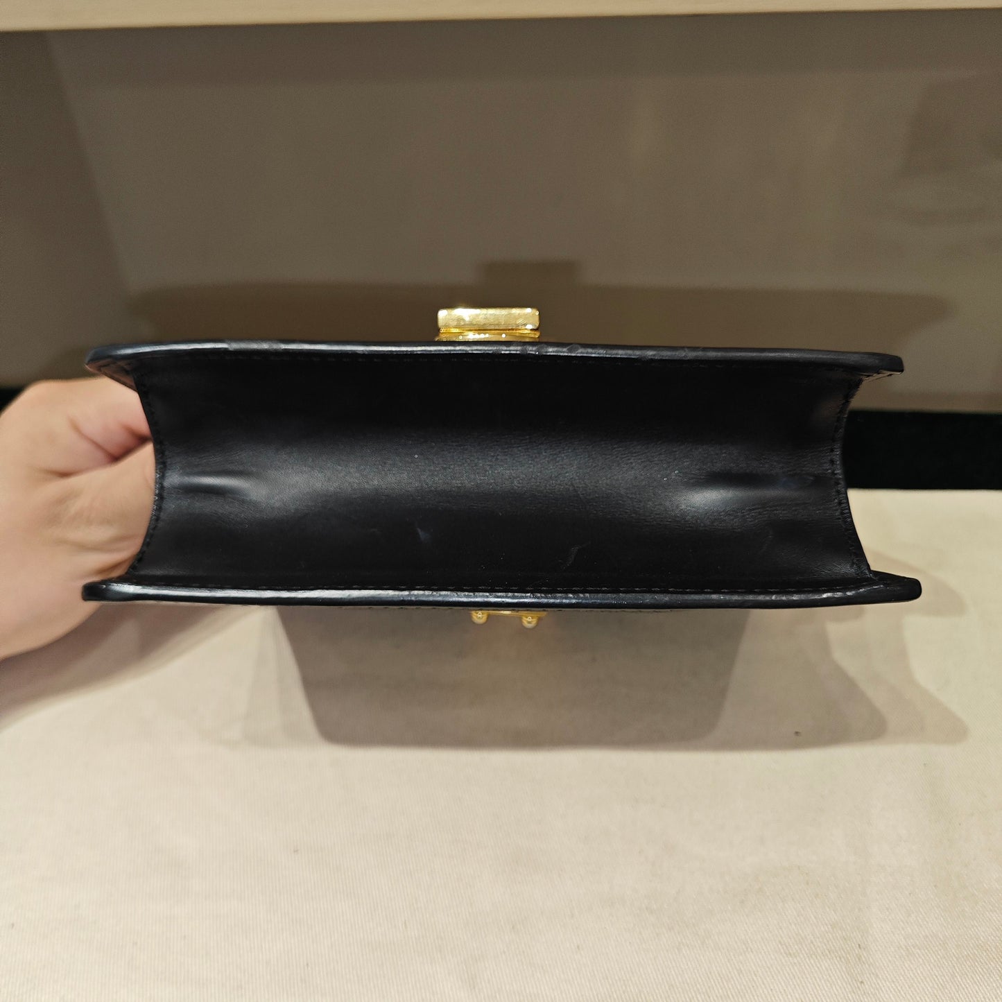 Gucci - Sylvie - Leather - Black - (small)