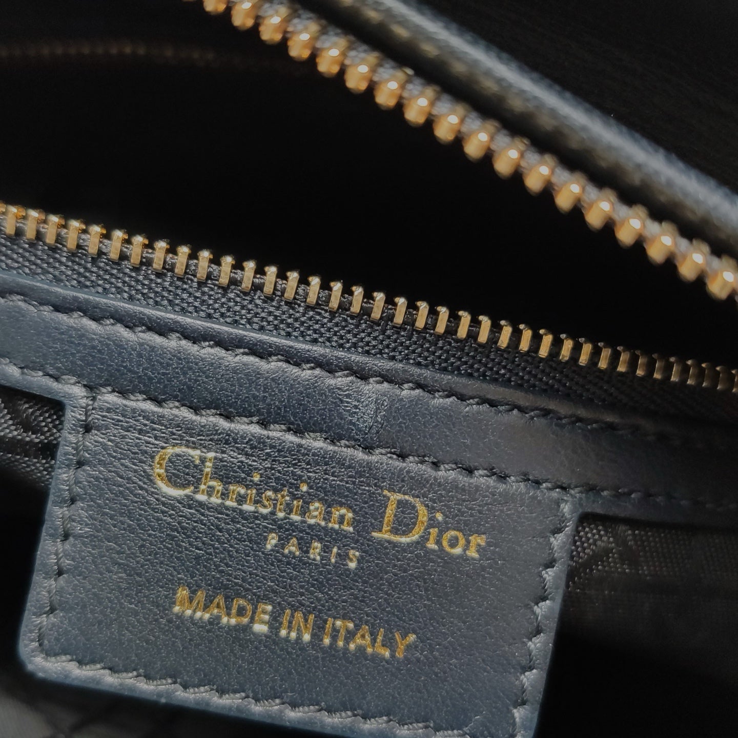 Dior - Lady Dior - Cannage quilted lambskin leather - Dark Navy Blue with Gold-Tone Hardware - (Medium)