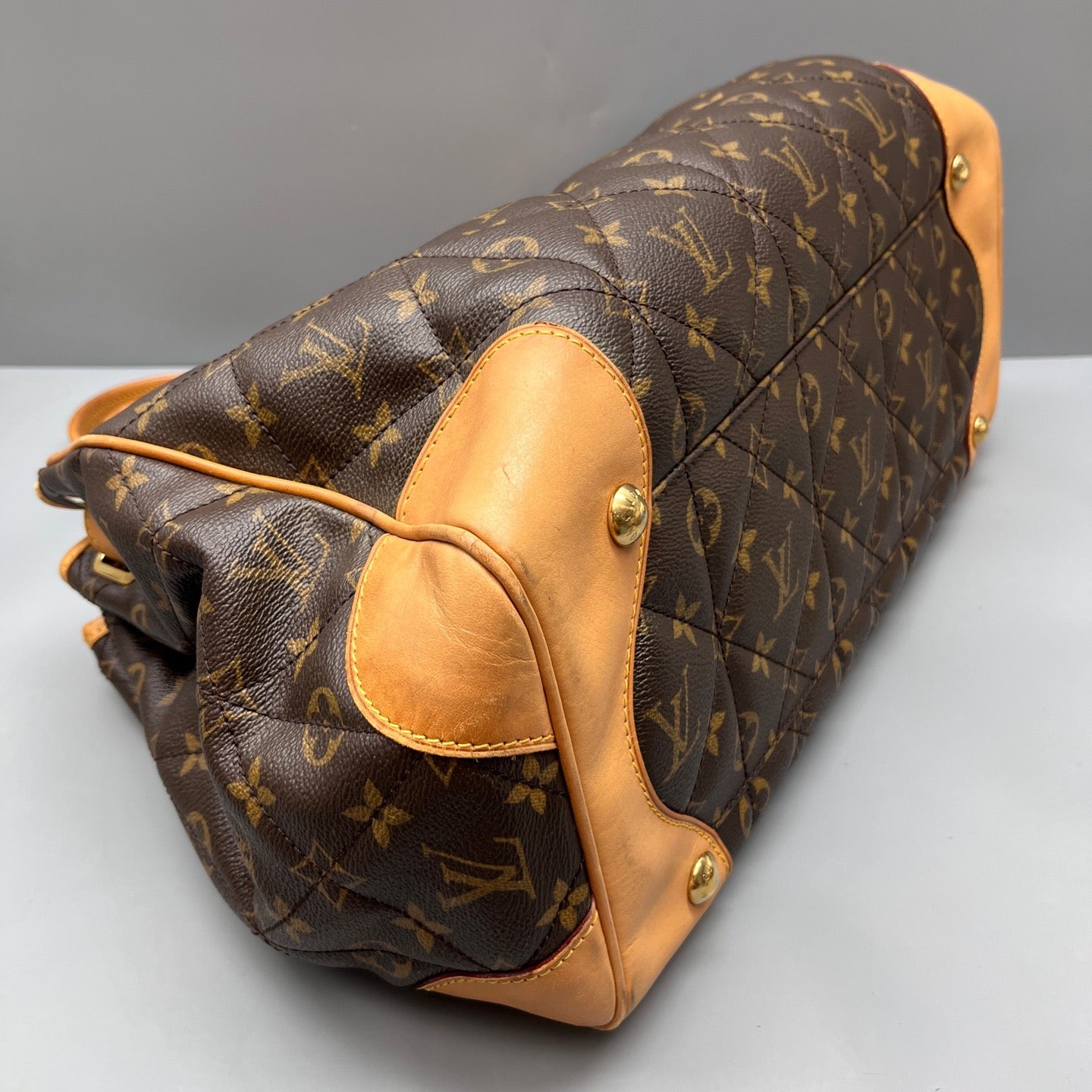 Louis Vuitton - Monogram Quilted Satchel - Monogram coated canvas with Vachetta leather trim - Brown - (Medium)