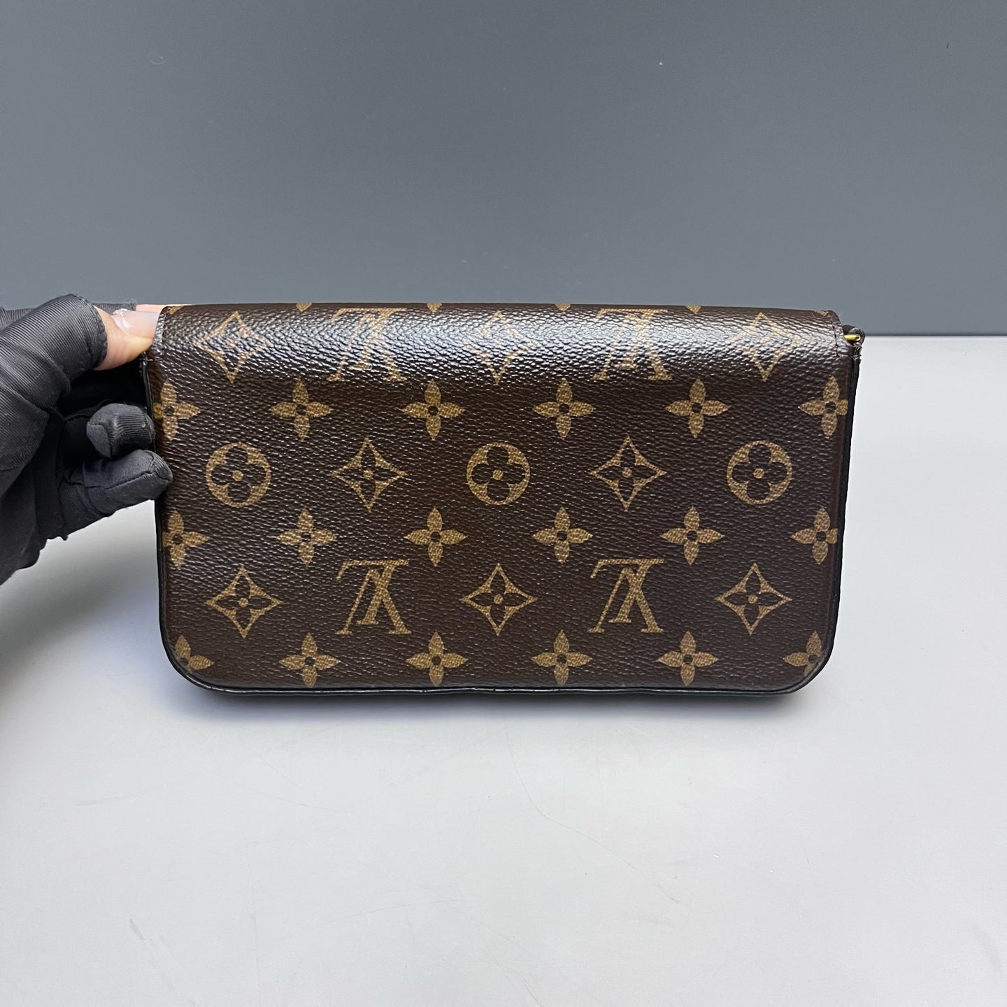 Louis Vuitton - Pochette Félicie - Monogram coated canvas with leather trim - Brown - (mini)