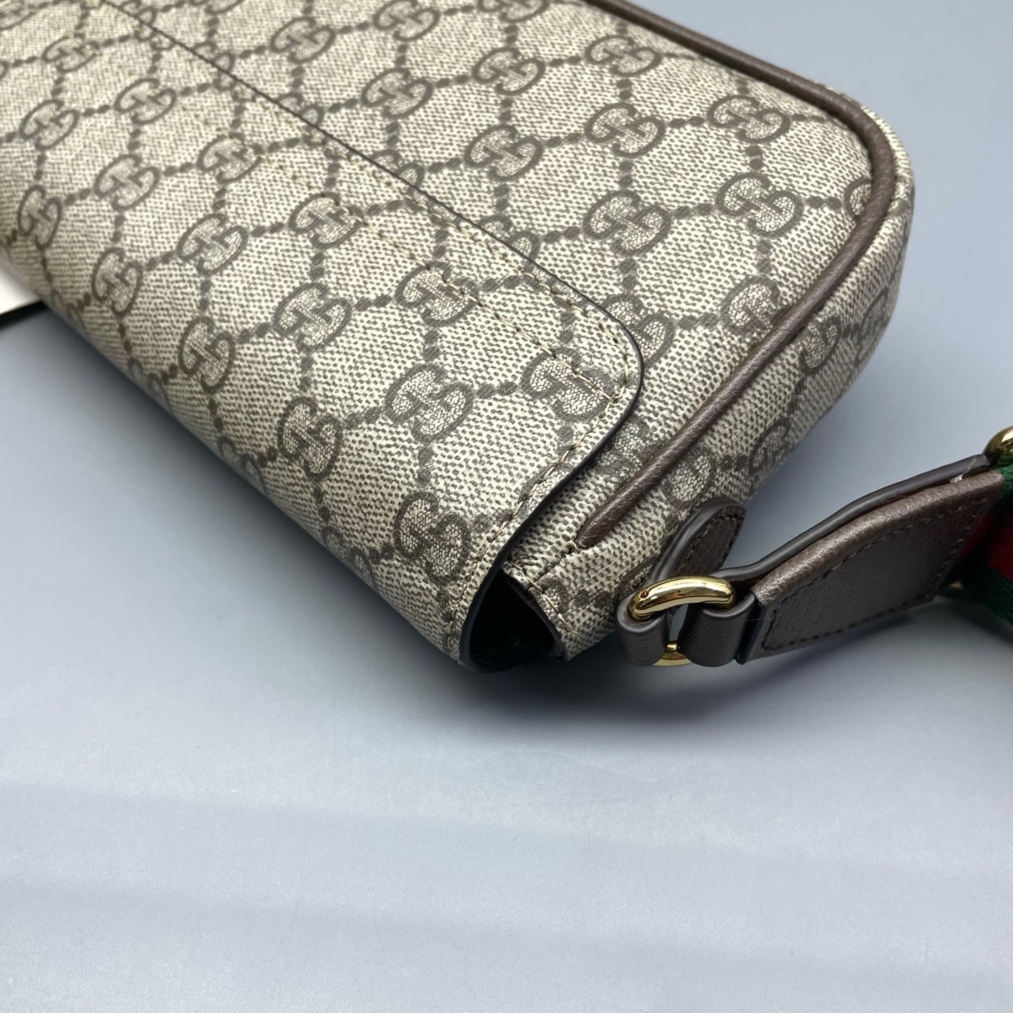 Gucci - Ophidia GG Supreme Envelope Bag - GG Supreme coated canvas with leather trim - Beige and Ebony with Red and Green Web - (mini)