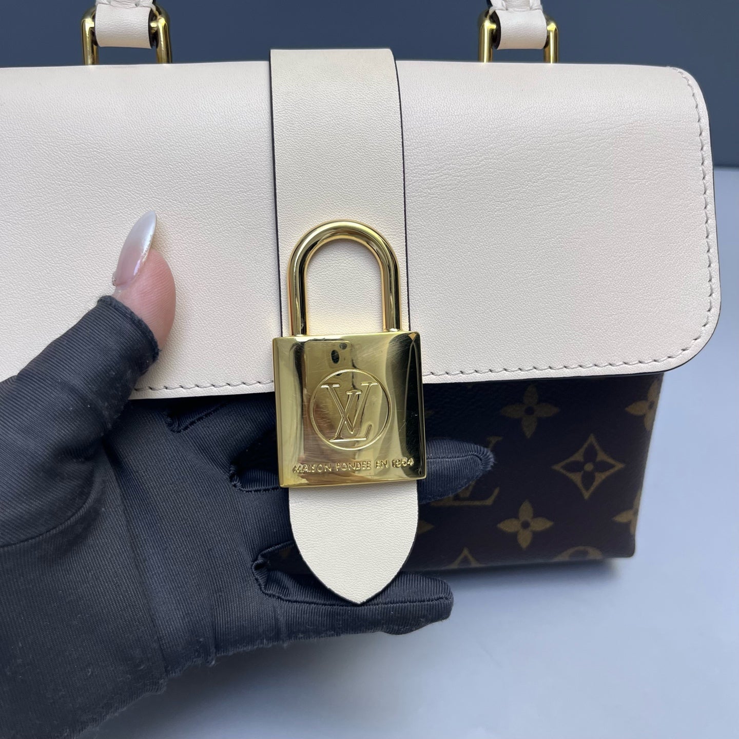 Louis Vuitton - Locky BB - Monogram coated canvas and cowhide leather - Brown and Cream - (mini)