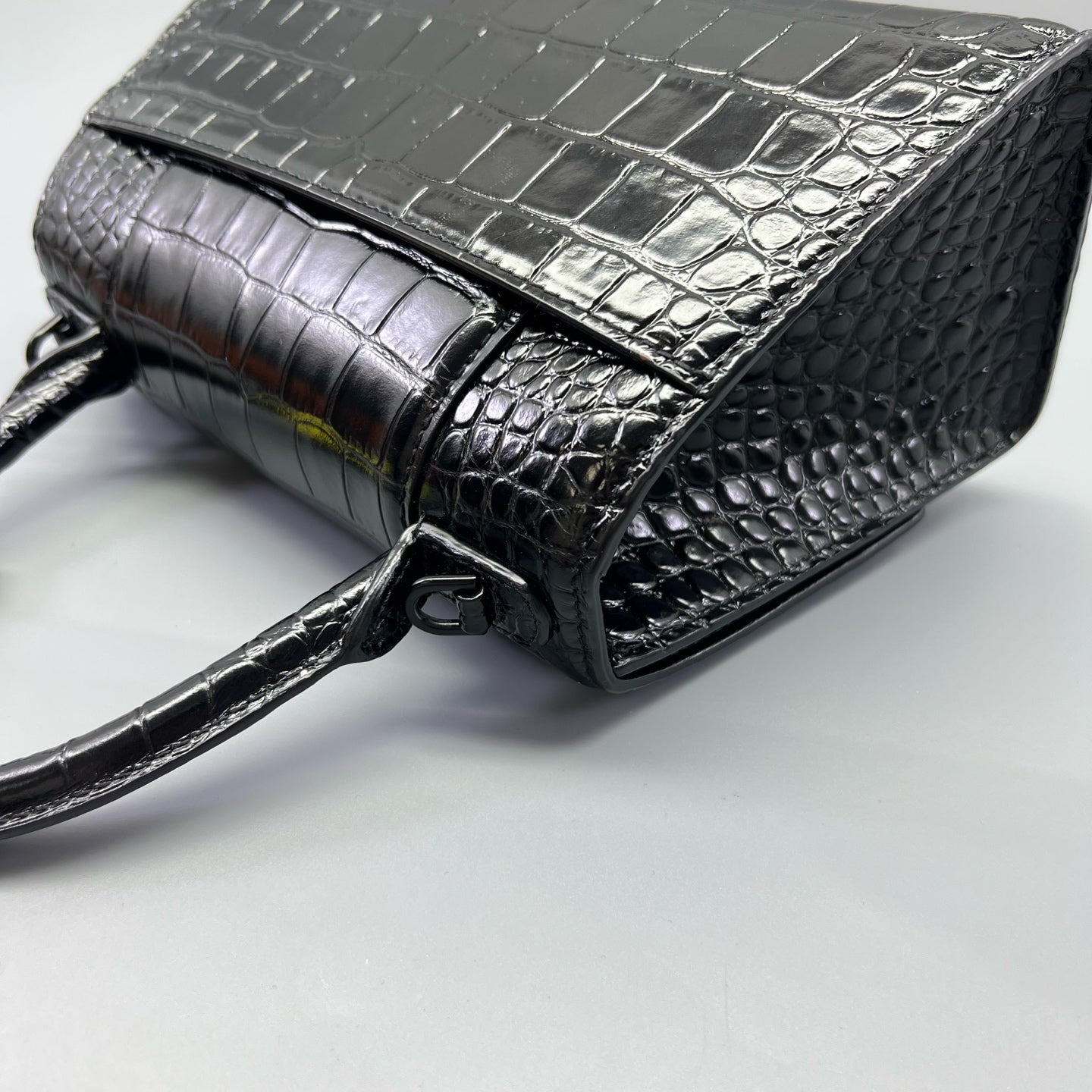 Balenciaga - Hourglass Bag - Crocodile-embossed calfskin leather - Black - (mini)