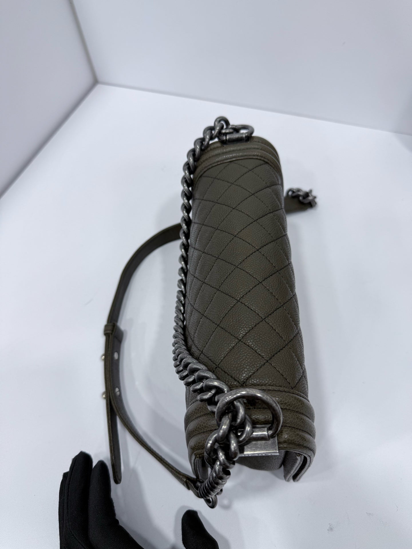 Chanel - Boy Bag Medium - Grained calfskin leather - Olive Green - (Medium)