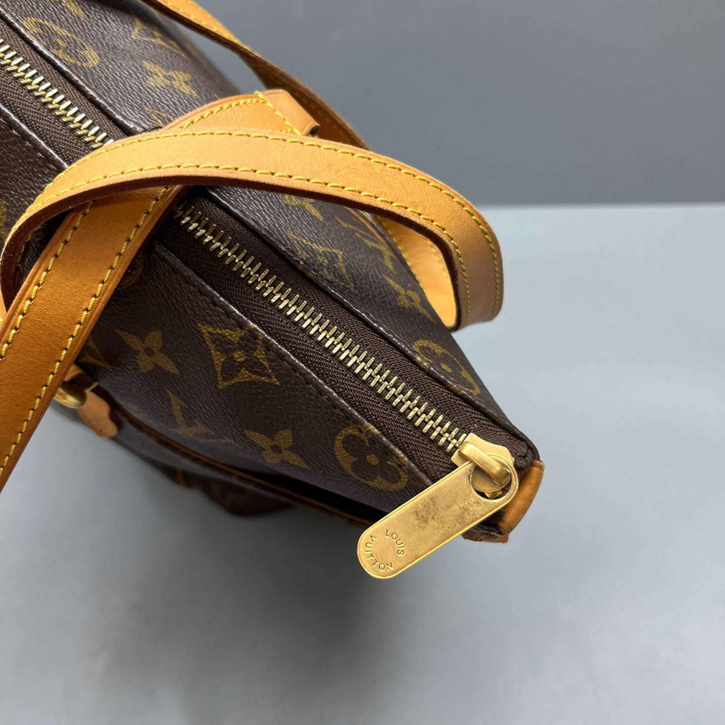 Louis Vuitton - Totally - Monogram coated canvas with natural vachetta leather trim - Brown - (medium)