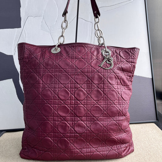 Dior - Lady Dior Cannage Tote Bag - Lambskin leather - Burgundy - (medium)