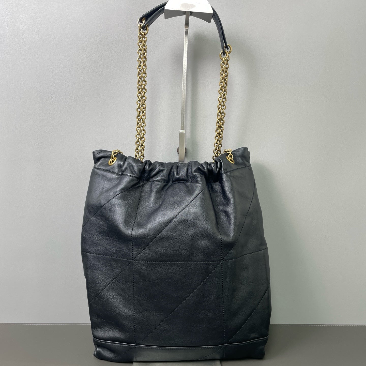 Saint Laurent - Jamie 4.3 Pochon - Lambskin leather - Black - (Medium)