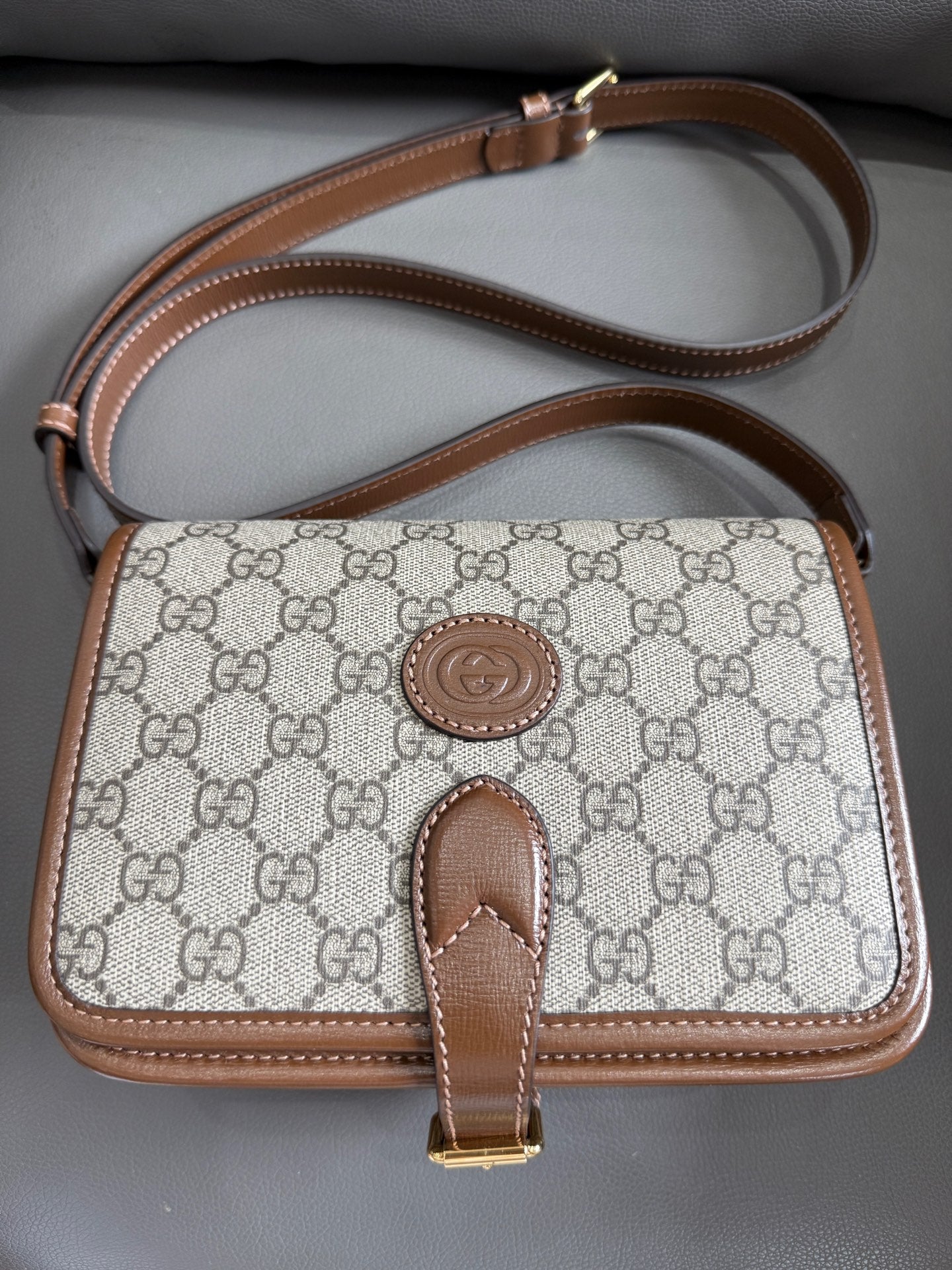 Gucci - GG Retro Mini Messenger Accordion Bag 041 Label - GG Supreme canvas with Leather trim - Beige - (mini)