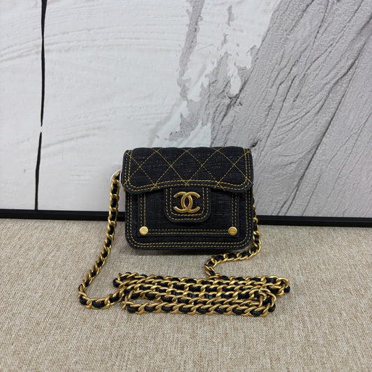 Chanel - Mini Messenger Chain Bag - Denim - Jeans - Black - (mini)