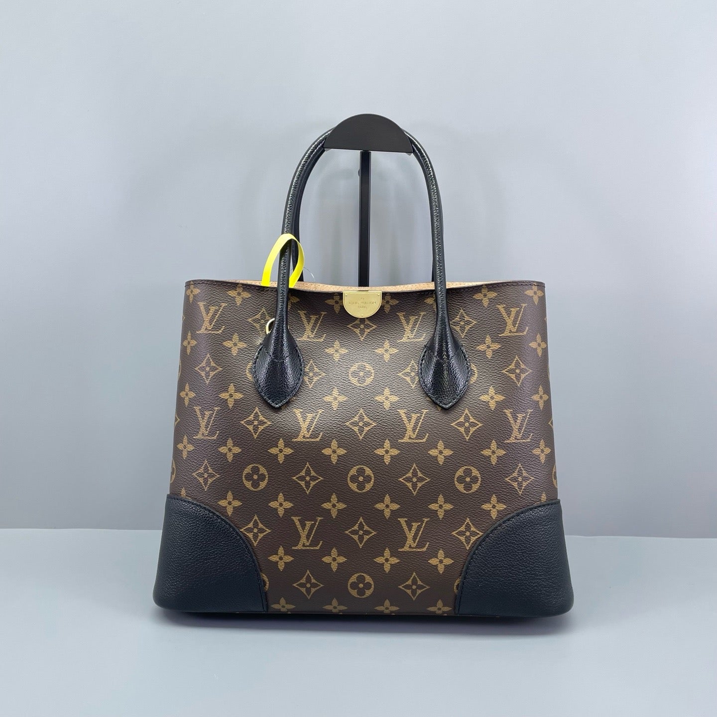 Louis Vuitton - Flandrin - Monogram coated canvas with black grained leather trim - Brown and Black - (Medium)