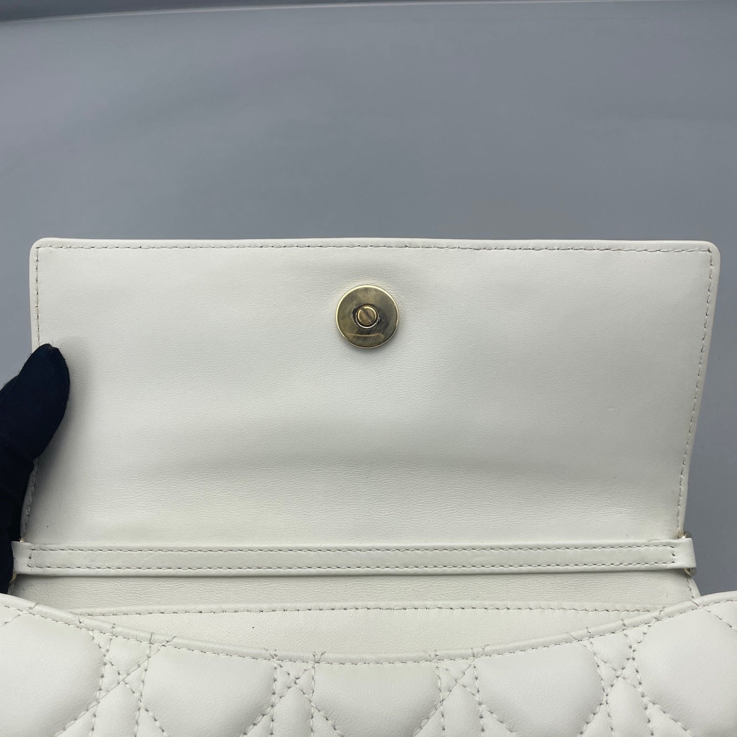 Dior - Lady Dior WOC with Pearl Chain - Leather - White - (mini)