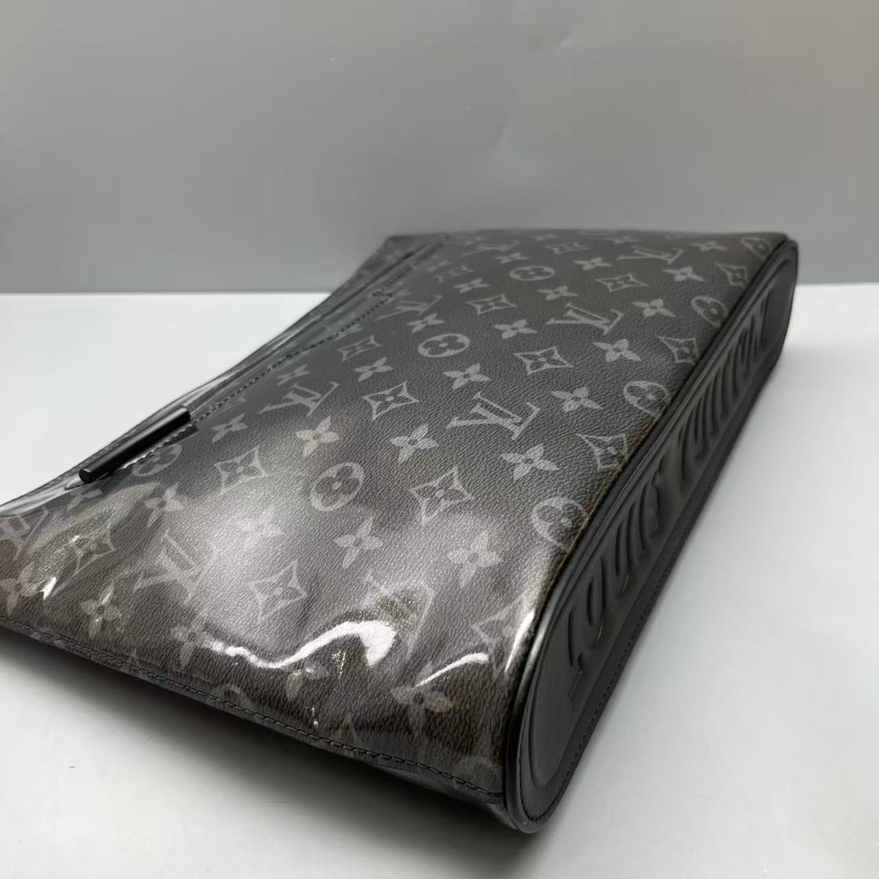 Louis Vuitton - FW18 Monogram Pochette - PVC and Leather - Black - (Large)