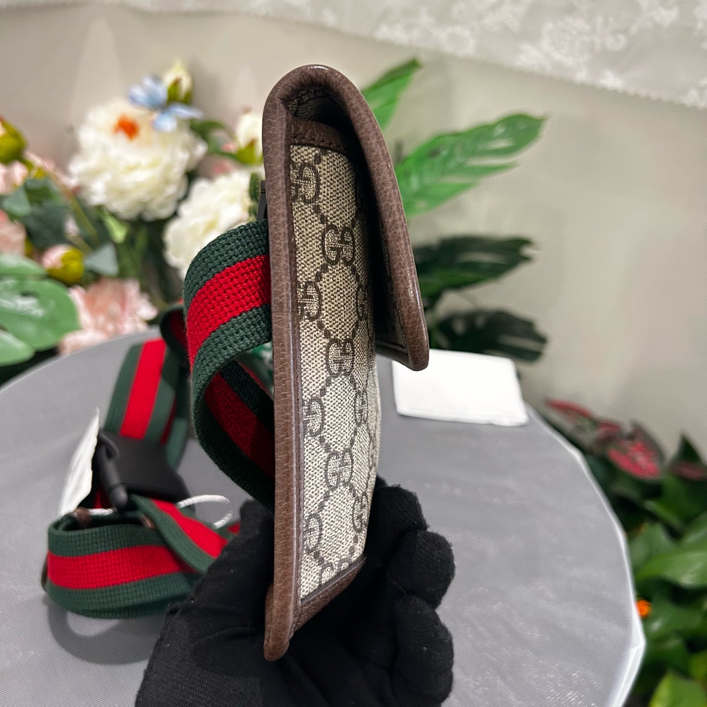 Gucci - Tiger Head Belt Bag - GG Supreme Canvas with Leather Trim - Beige and Brown with Red and Green Web - (small)