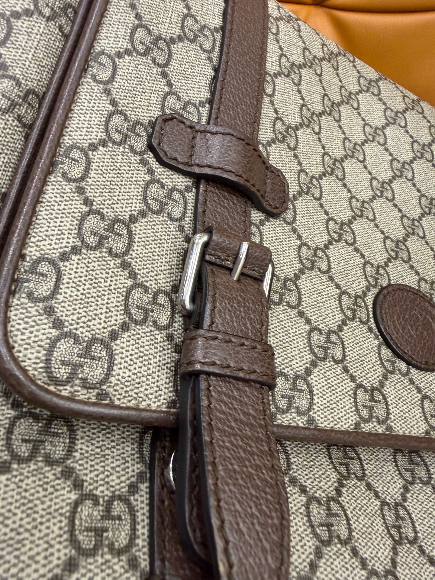 Gucci - Retro GG Messenger Bag - GG Supreme Canvas with Leather trim - Beige - (Medium)