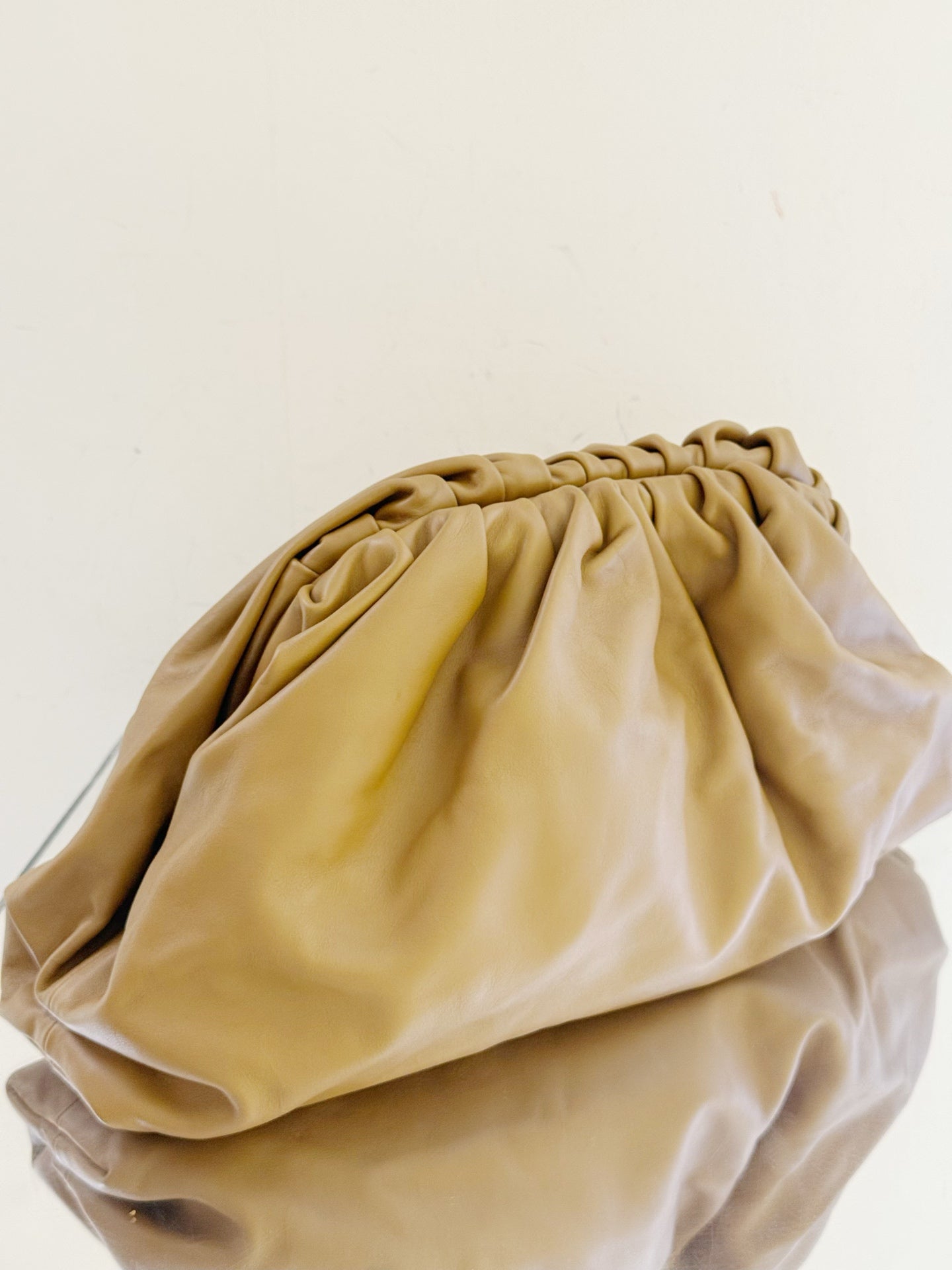 Bottega Veneta - The Pouch - Leather - Brown - (Large)