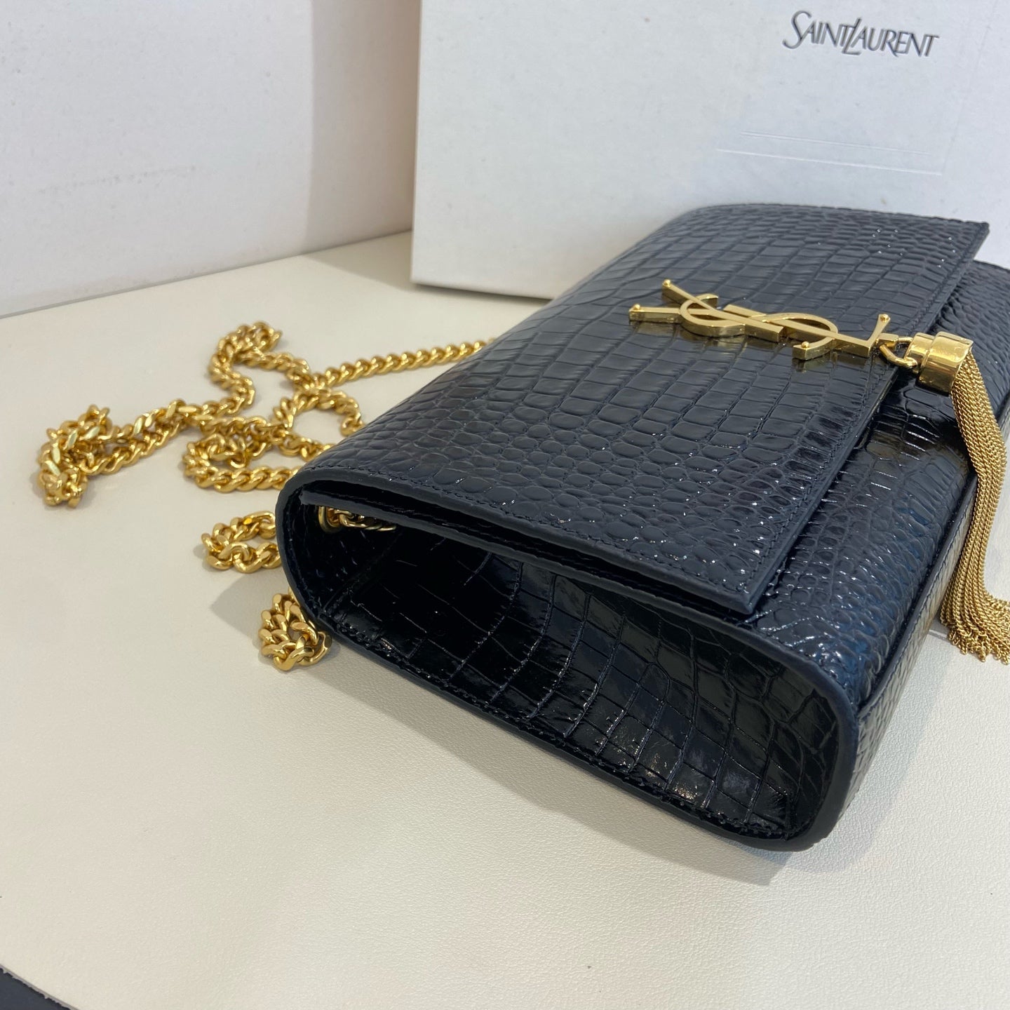 Saint Laurent - Kate Tassel Chain Bag - Cowhide leather with crocodile embossing - Black - (Medium)