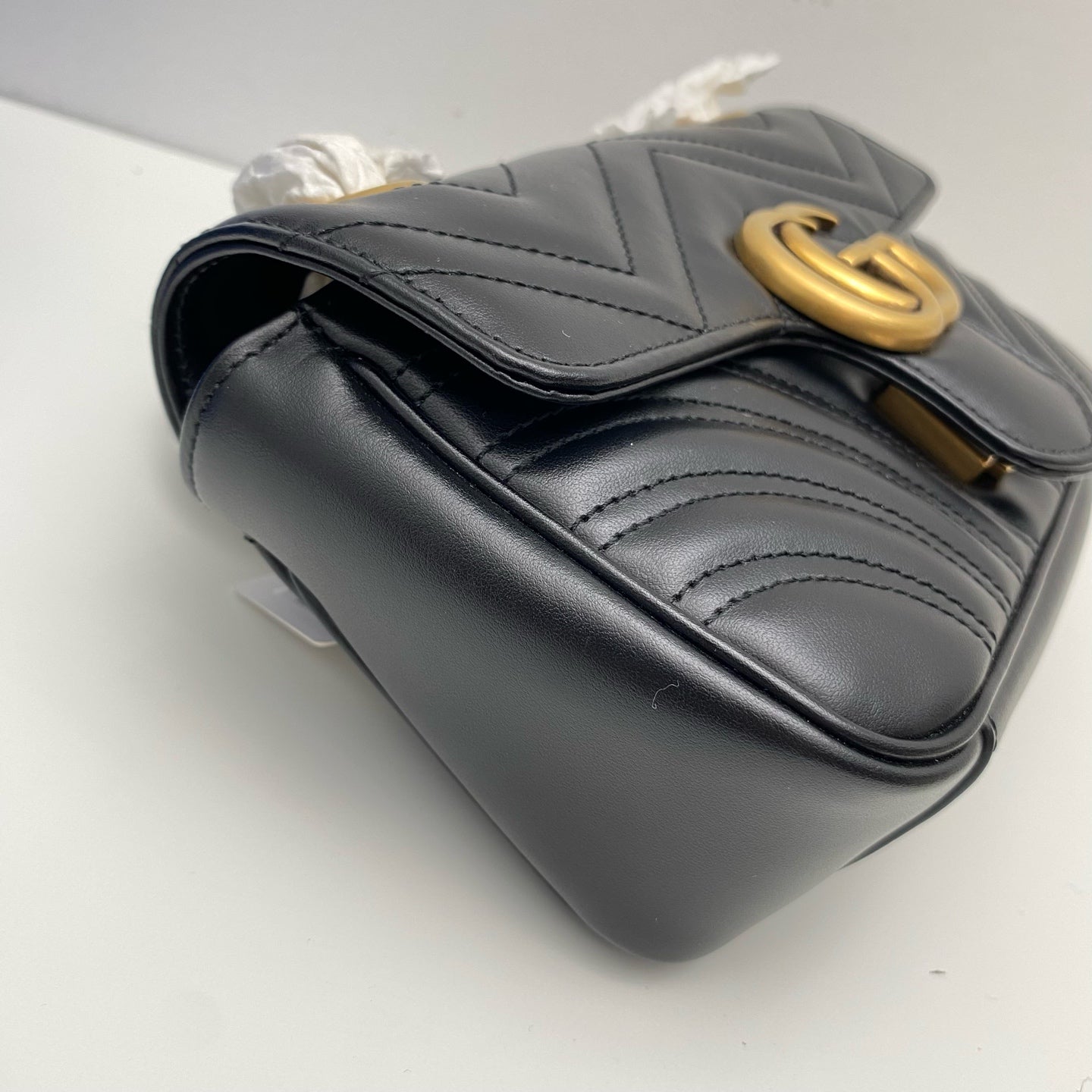 Gucci - GG Marmont Matelassé Mini Bag - Calfskin leather - Black - (Mini)