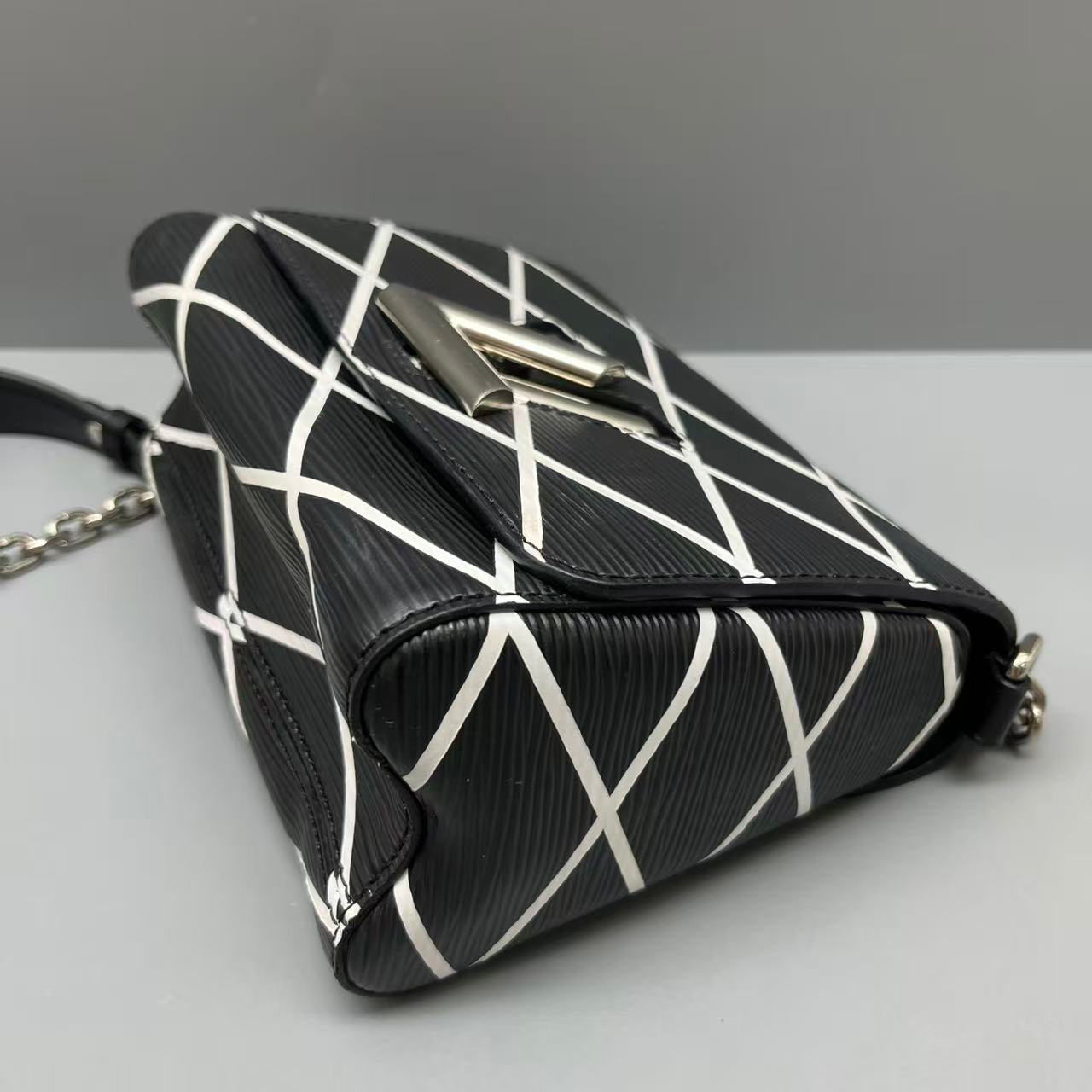 Louis Vuitton - Twist PM - Epi leather - Black - (mini)