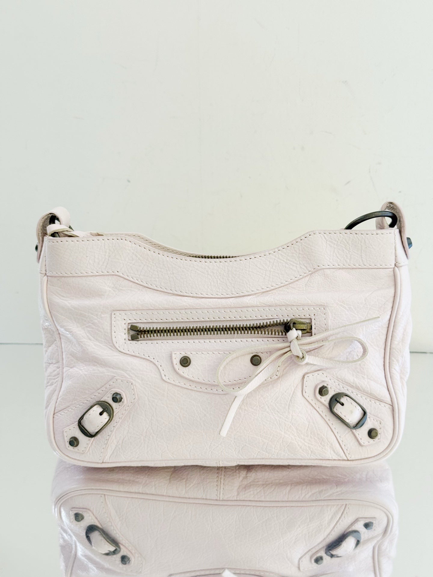 Balenciaga - First - Waxed leather - Pink - (small)