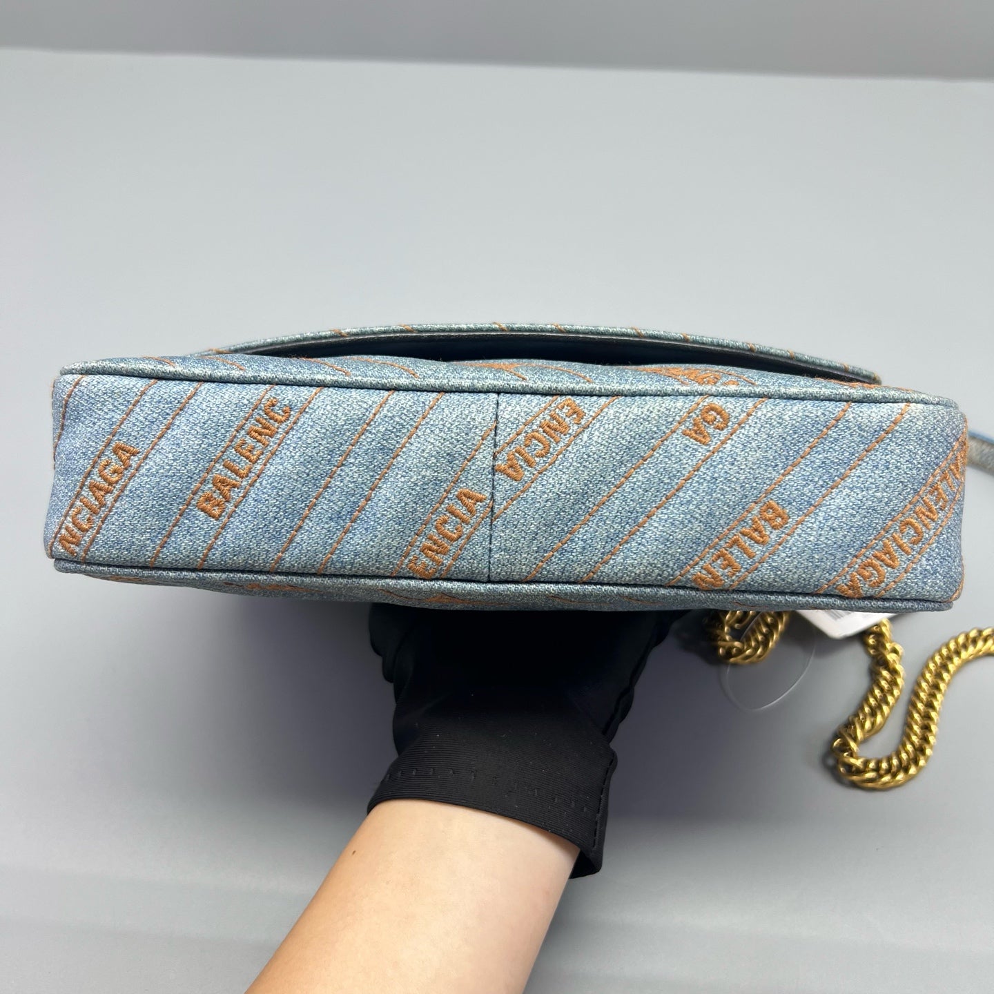 Balenciaga - BB Monogram Shoulder Bag L6681 - Denim with leather trim - Blue - (small)