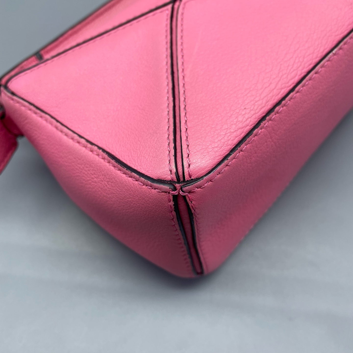 LOEWE - Puzzle Mini Bag - Grained calfskin leather - Pink - (mini)