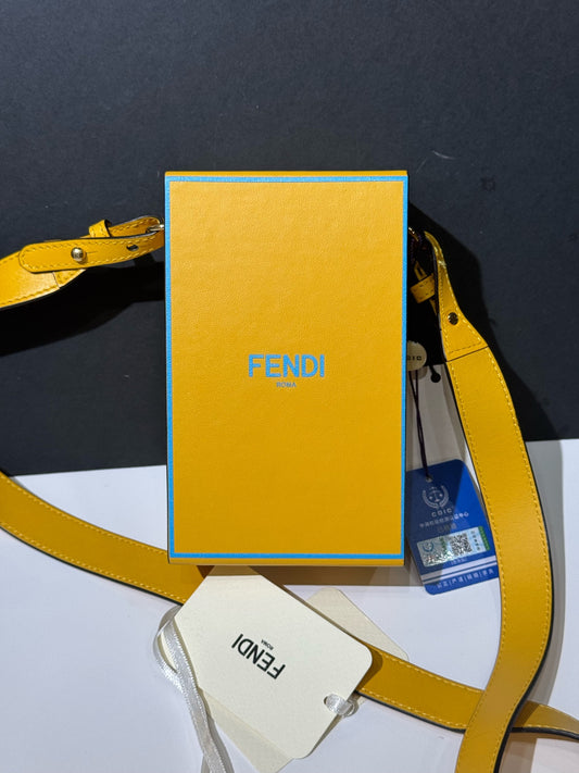 Fendi - Pack Box Bag - Calfskin leather - Yellow - (mini)