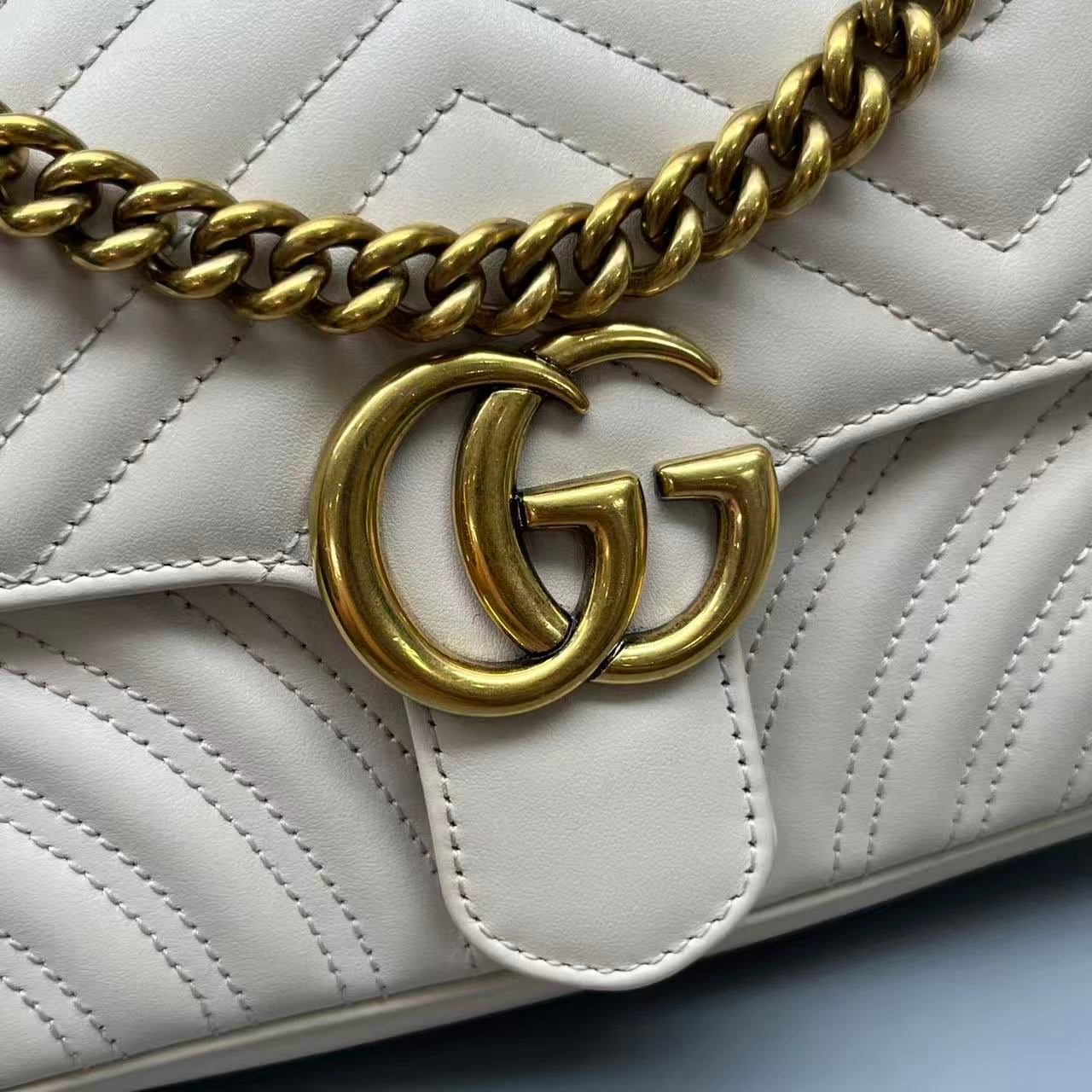 Gucci - GG Marmont Small Chain Shoulder Bag - Leather - White - (Small)