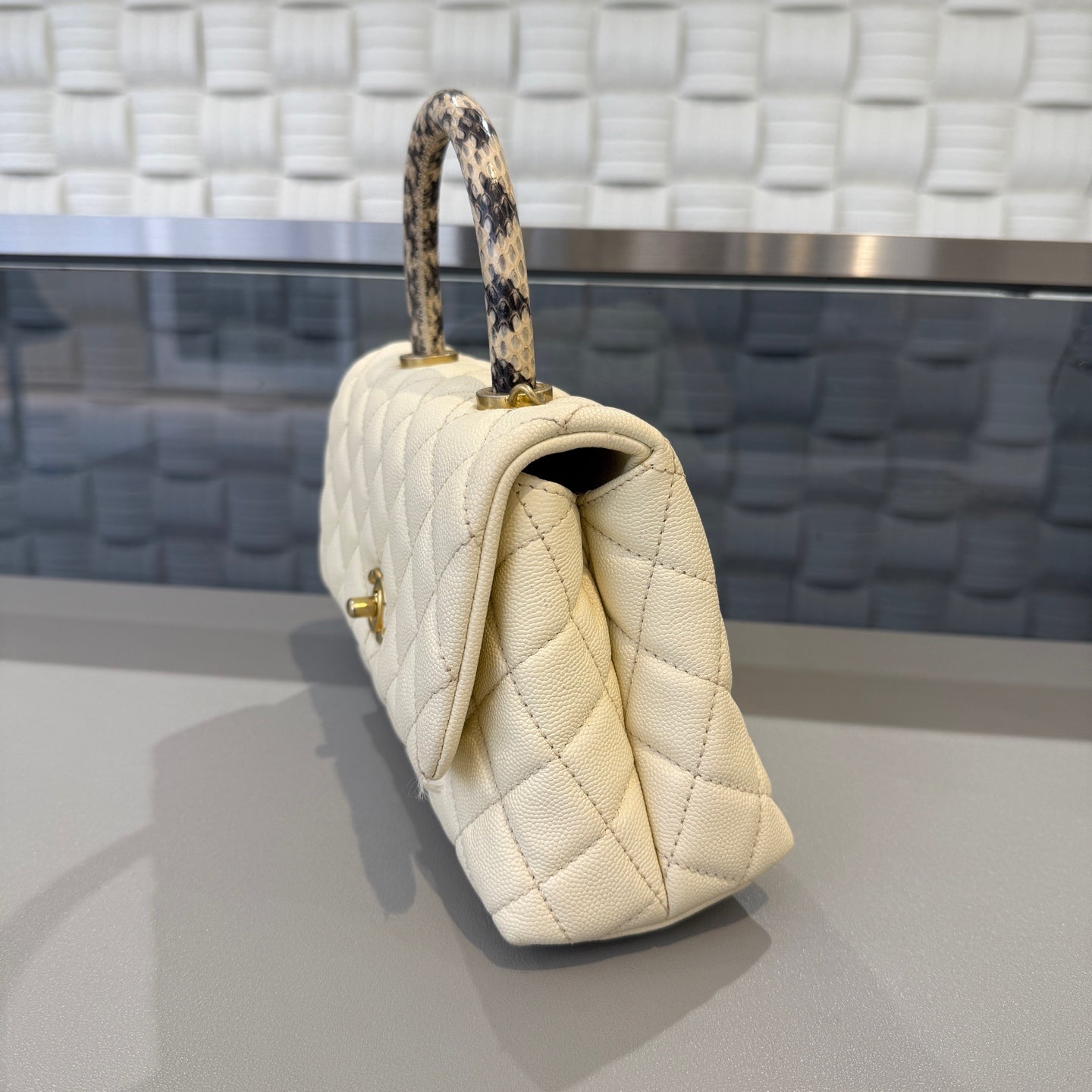 Chanel - Coco Handle - Caviar leather with exotic snakeskin handle - White - (Small)