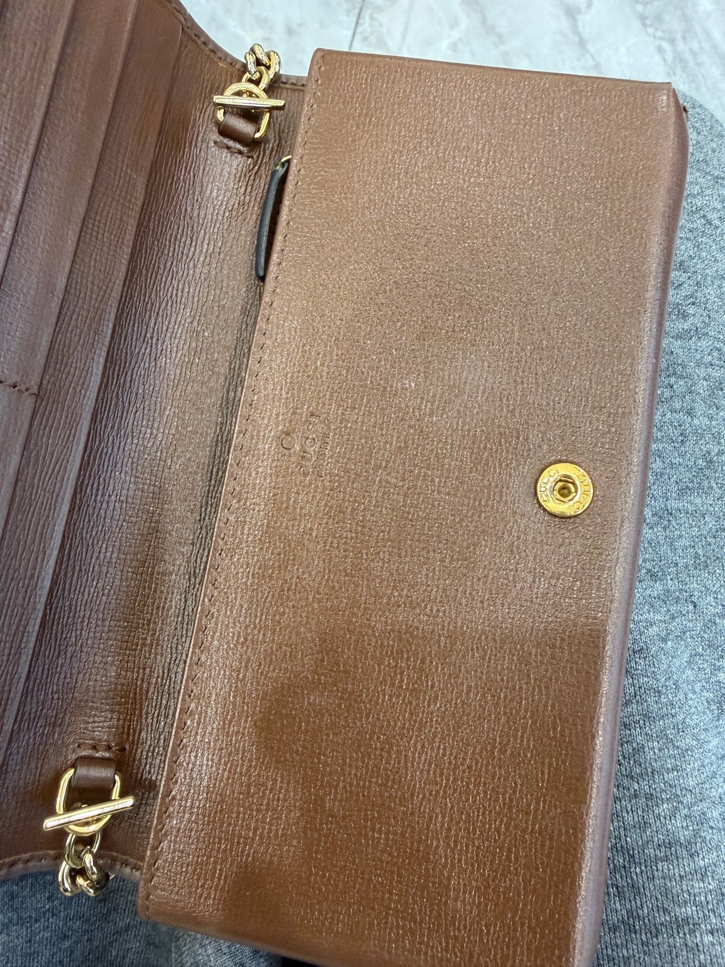 Gucci - 1955 Horsebit Wallet on Chain - GG Supreme canvas and Leather - Beige and Brown with Gold-Tone Hardware - (Small)