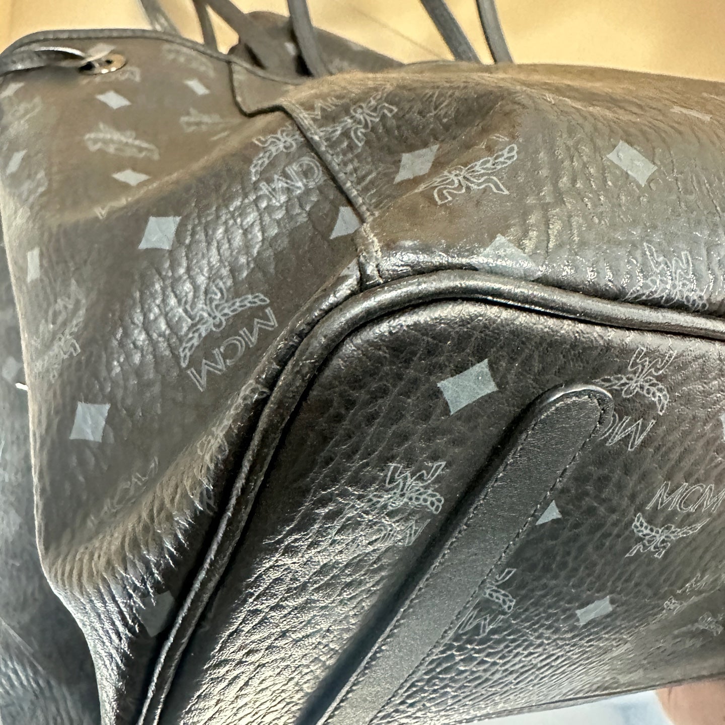 MCM - Visetos Reversible Drawstring Tote Set - Visetos coated canvas with leather trim - Black - (medium)