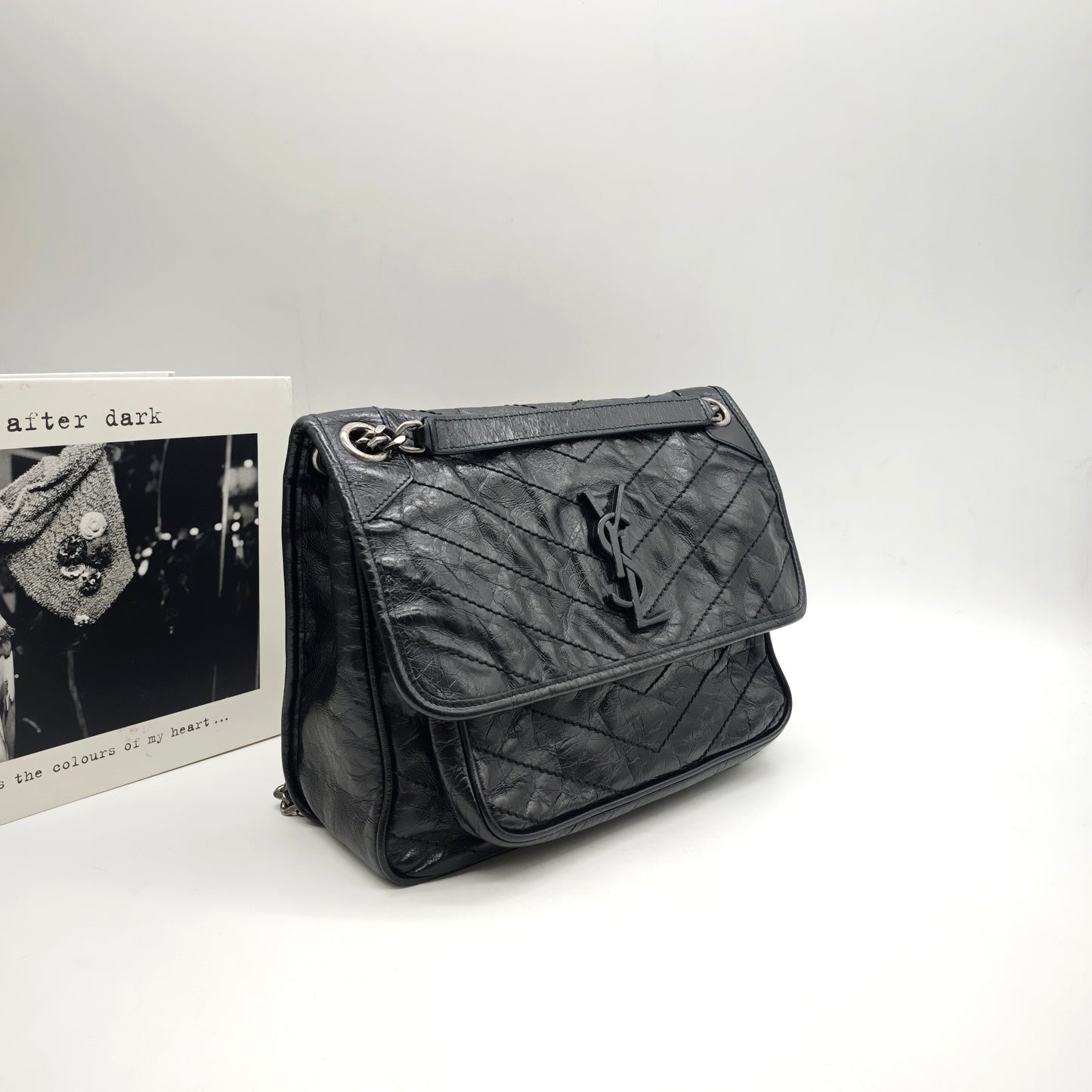 Saint Laurent - Niki Medium - Distressed waxed leather - Black - (medium)