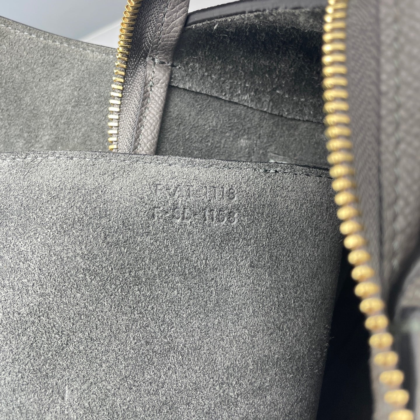 Celine - Belt Bag Medium - Grained leather - Grey - (Medium)