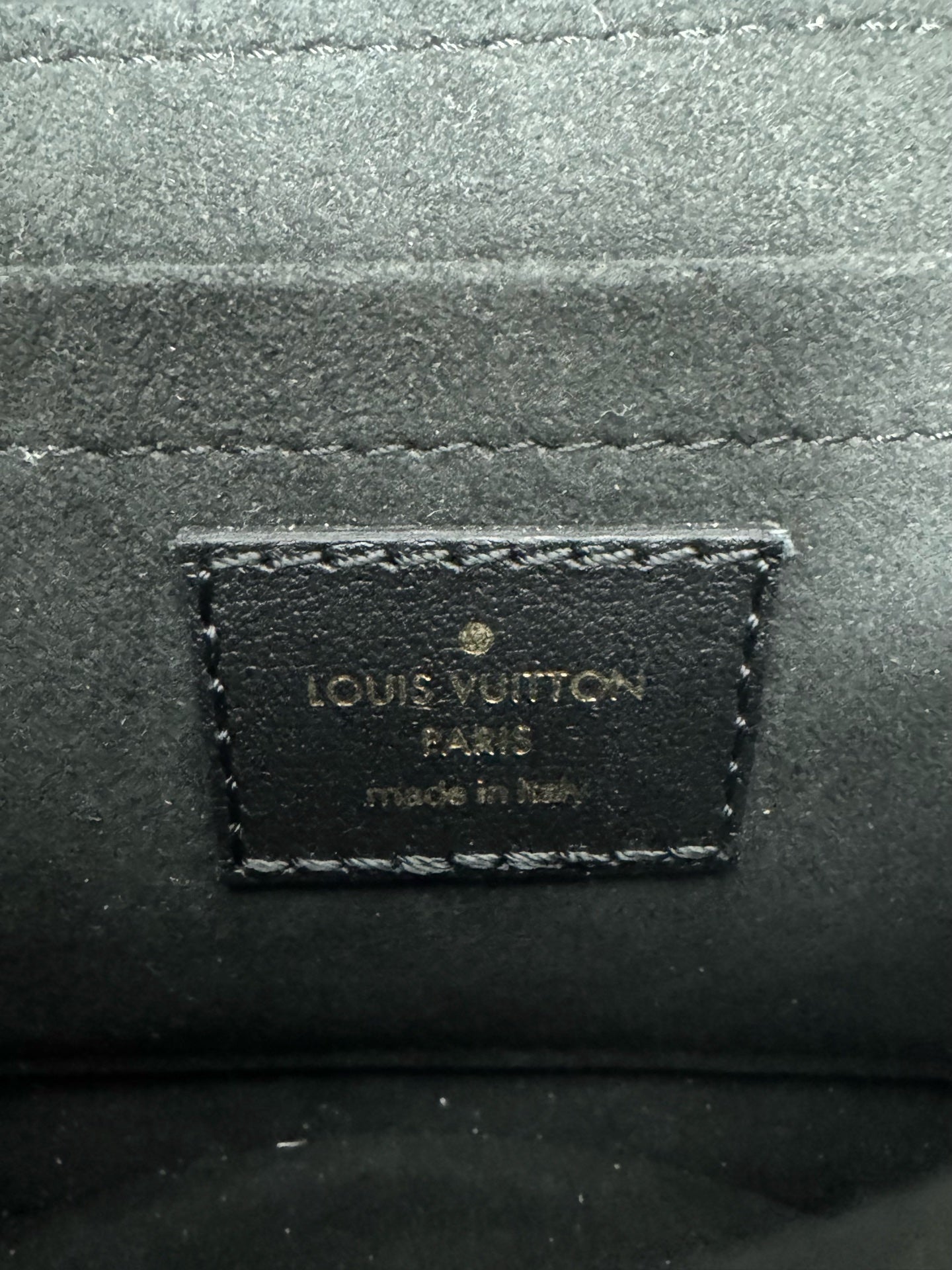 Louis Vuitton - New Wave - Calfskin leather - Black - (mini)