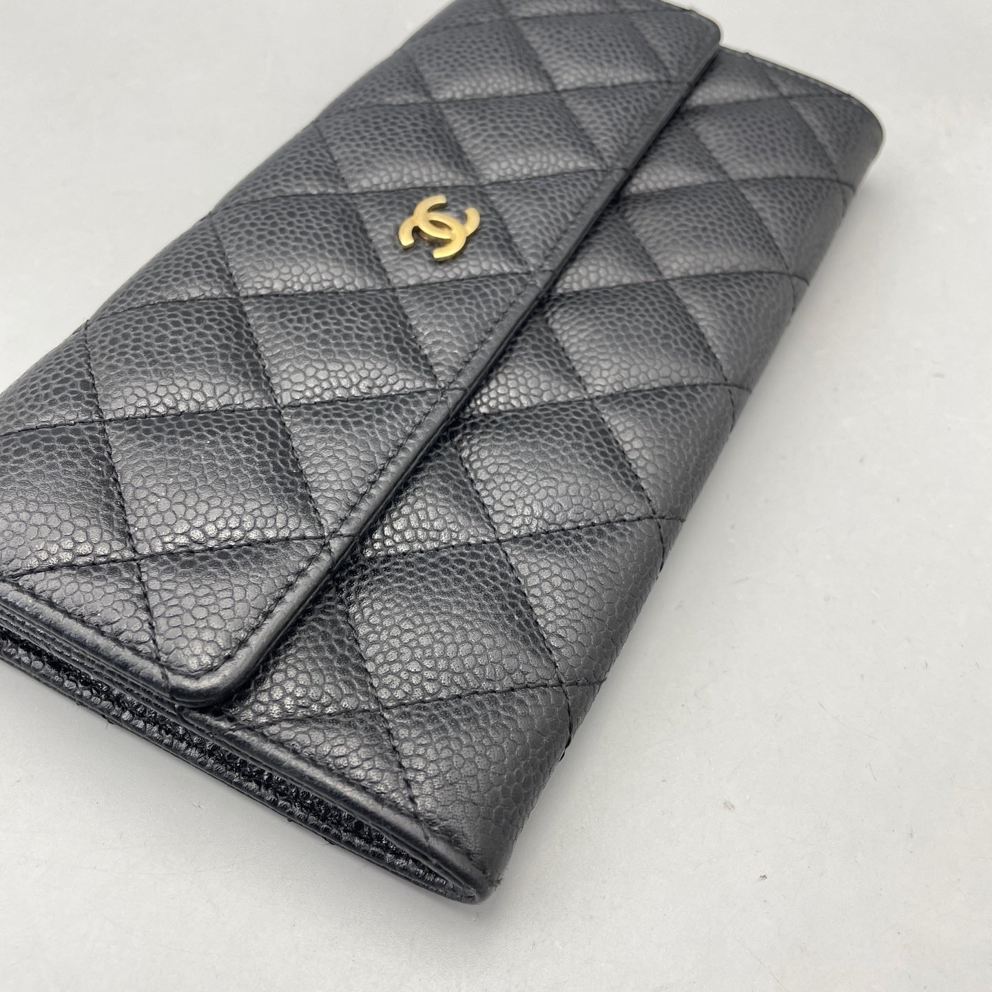 Chanel - Classic Long Flap Wallet - Grained calfskin leather - Black - (medium)