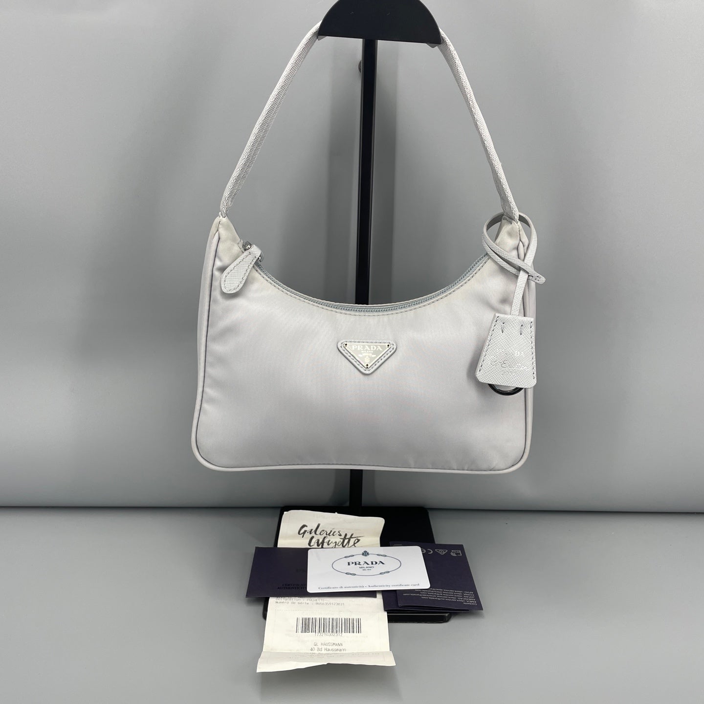 Prada - Re-Edition 2000 Nylon Hobo - Nylon - Grey - (Mini)