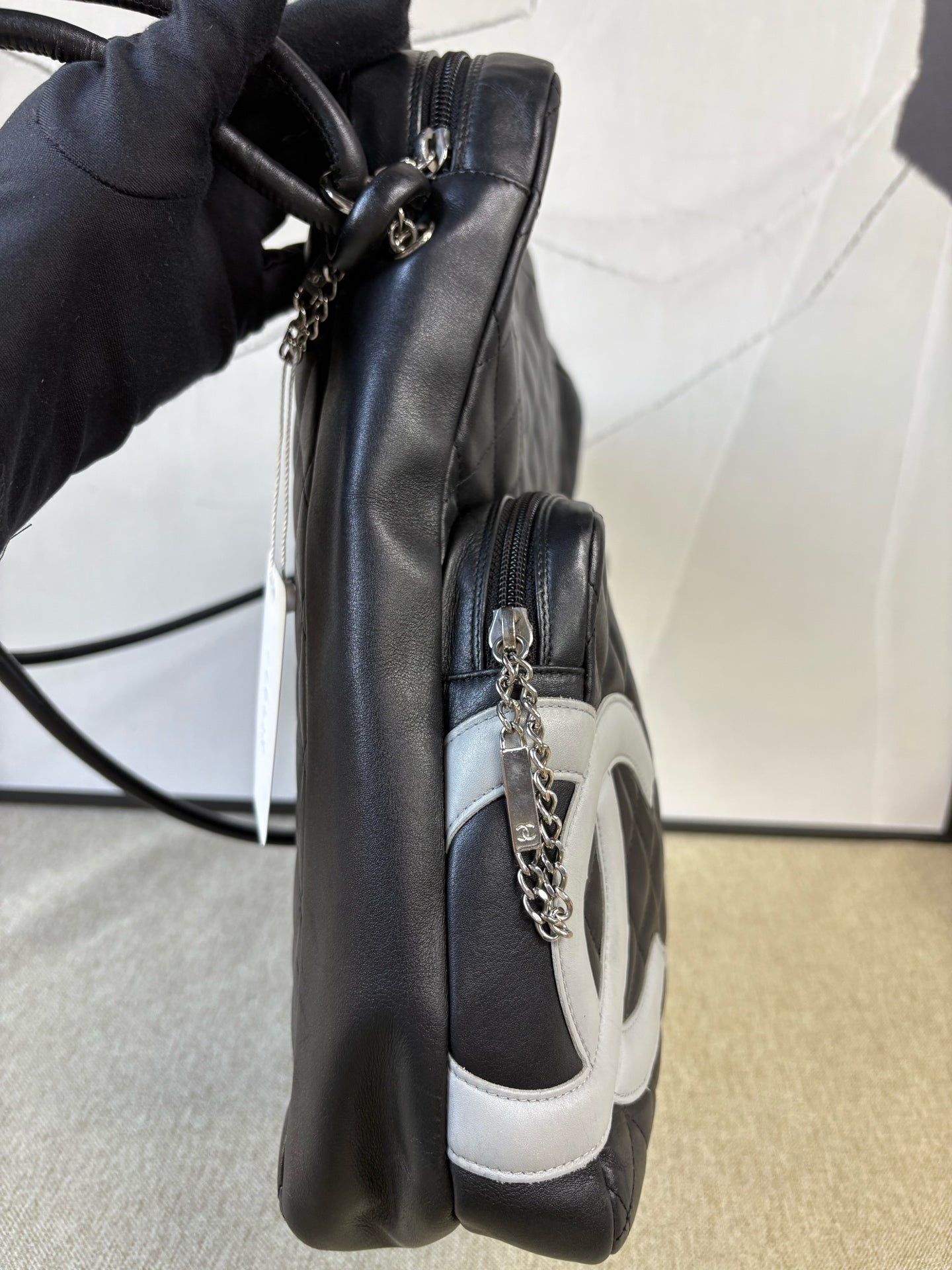 Chanel - Cambon Camera Bag - Cowhide leather - Black - (Large)
