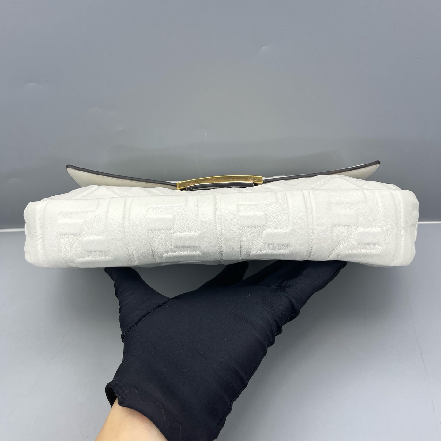 Fendi - Baguette - Leather - White - (Small)