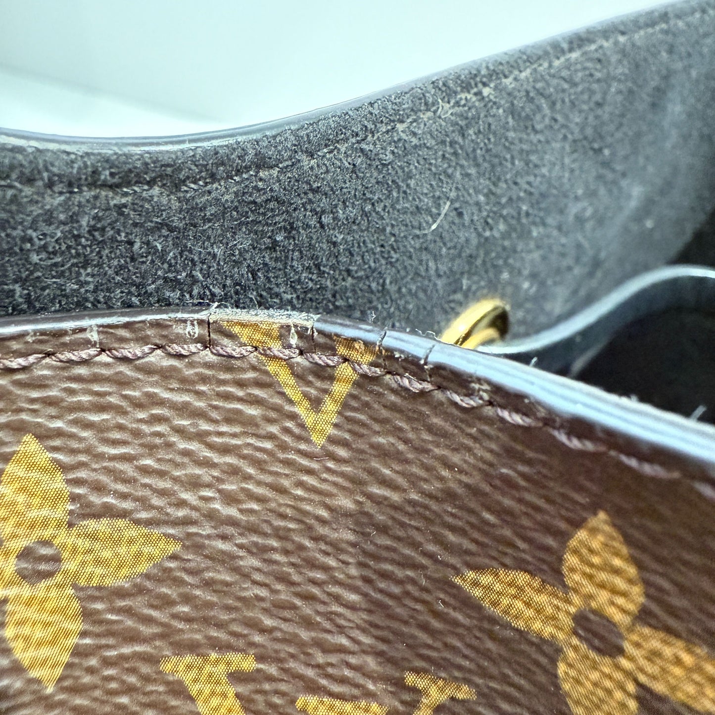 Louis Vuitton - NéoNoé MM - Monogram coated canvas with leather trim - Brown - (medium)