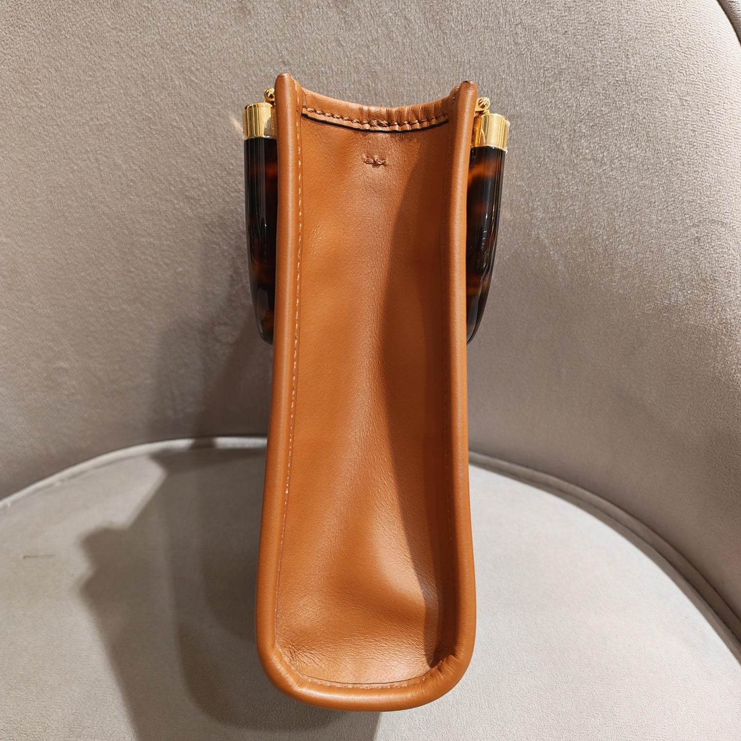 Fendi - Mini Shopper - Calfskin leather with plexiglass handles - Caramel brown - (mini)