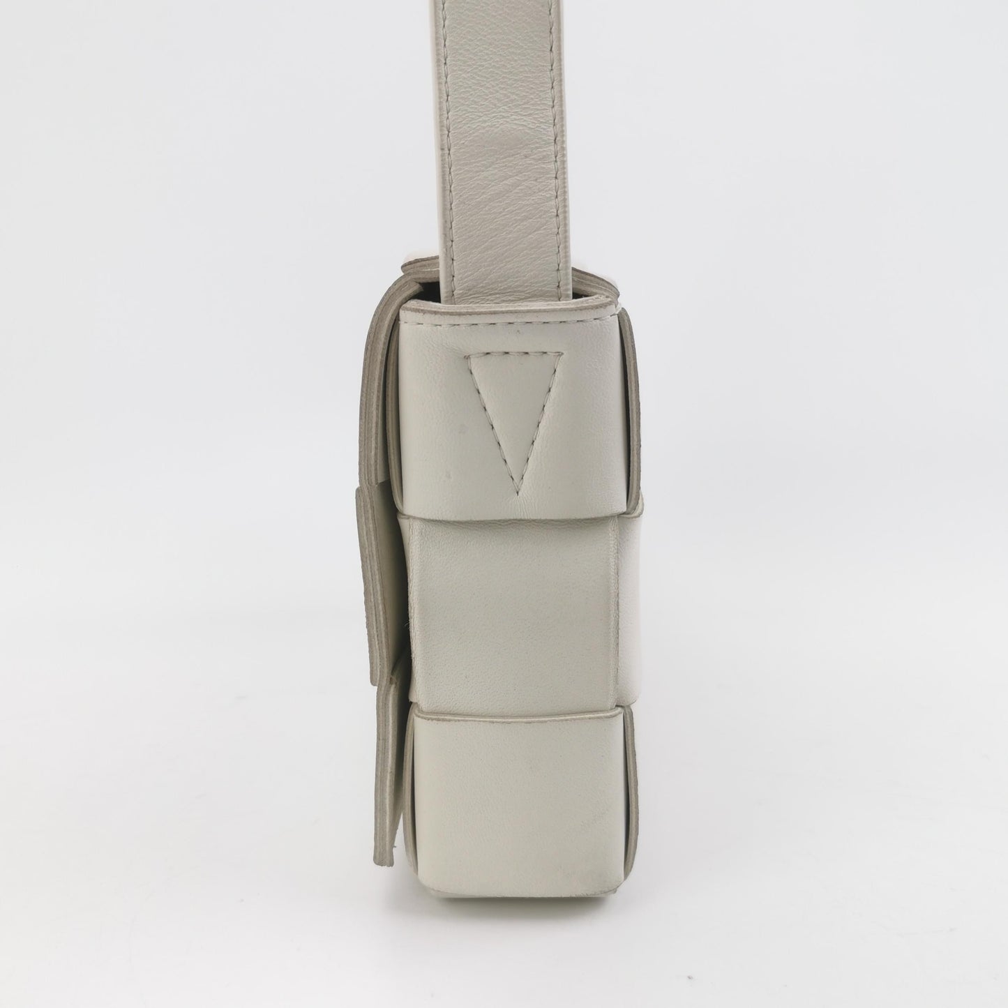 Bottega Veneta - Cassette Bag - Lambskin leather - White - (medium)