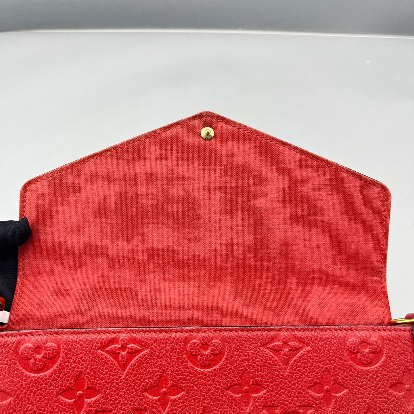 Louis Vuitton - Pochette Felicie - Embossed Monogram Empreinte leather - Red - (small)
