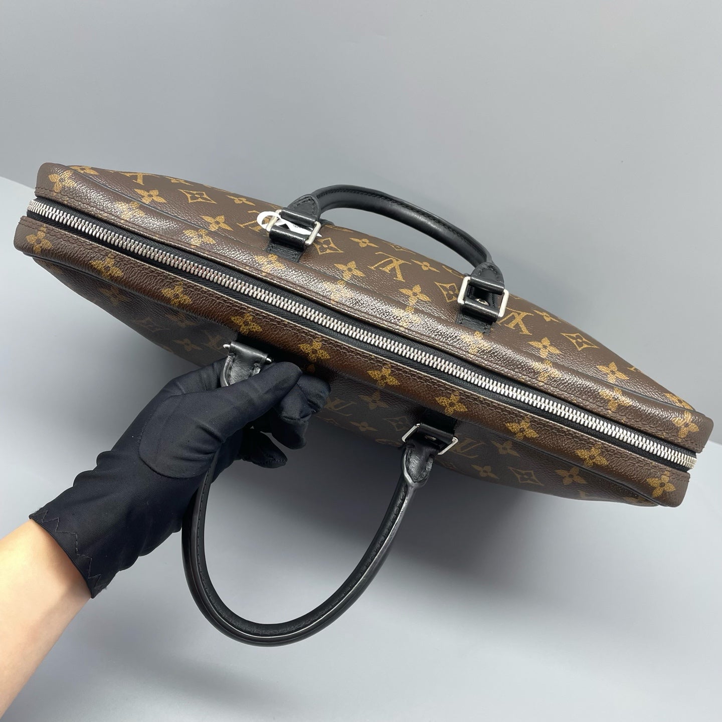 Louis Vuitton - Porte-Documents Voyage Briefcase - Monogram Canvas with Leather Trim - Brown - (medium)
