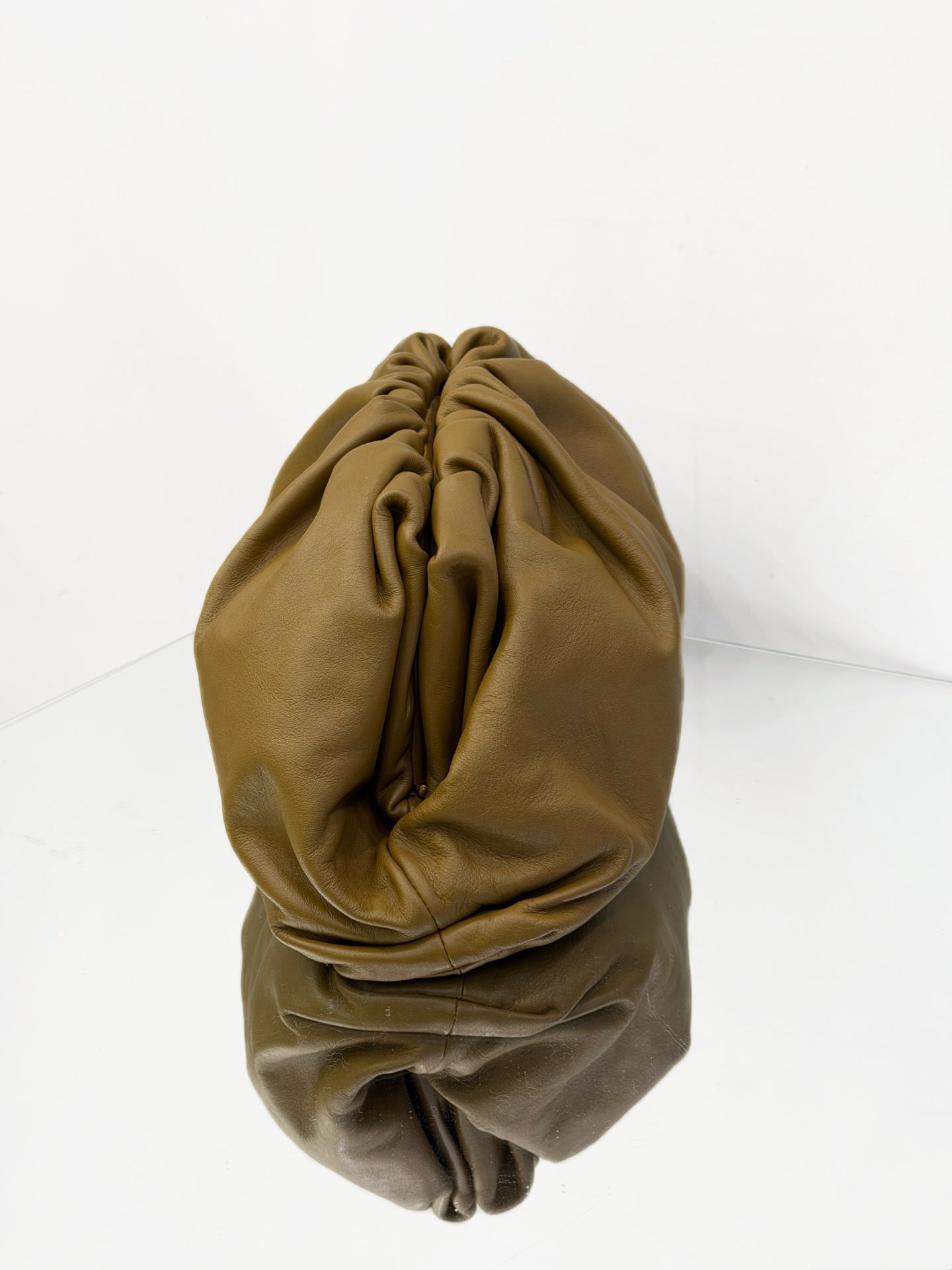 Bottega Veneta - The Pouch - Leather - Camel - (Large)