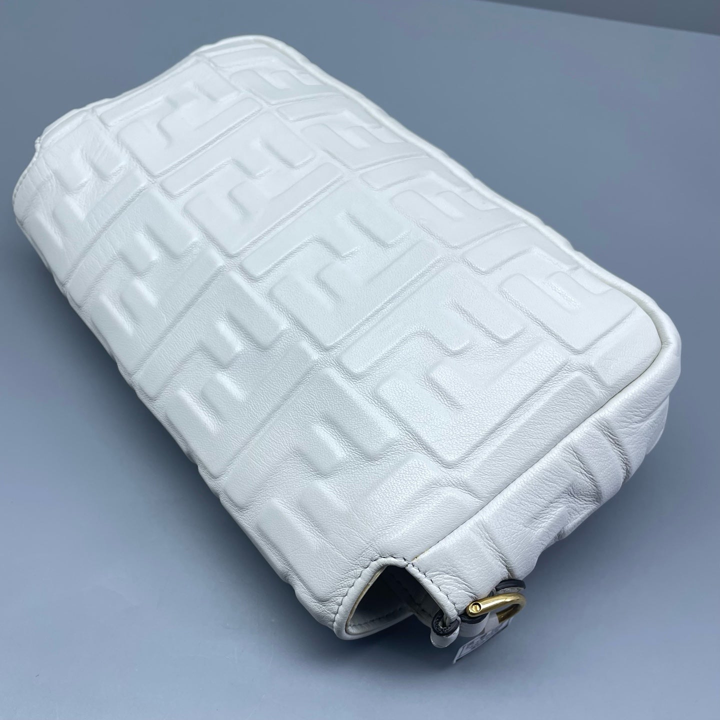 Fendi - Baguette - Leather - White - (small)