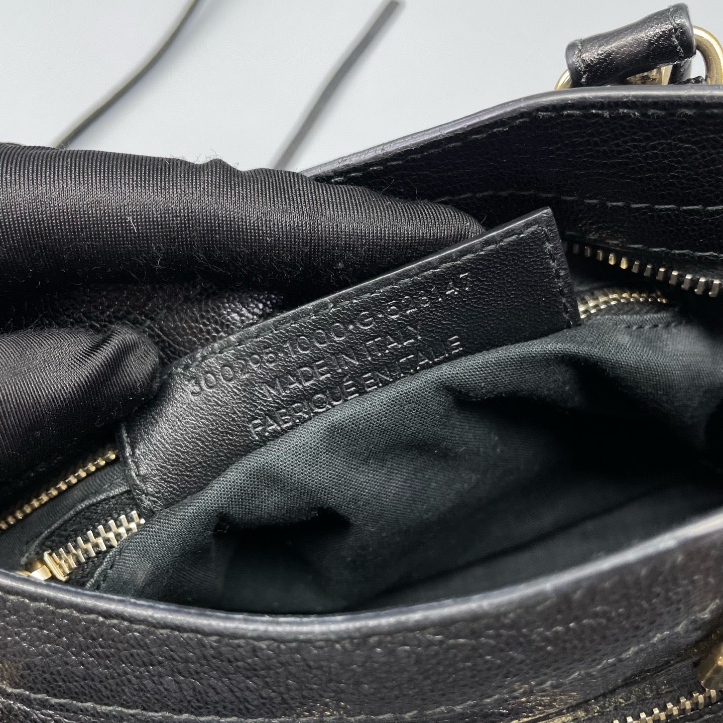 Balenciaga - Classic City Mini - Grained lambskin leather - Black - (mini)